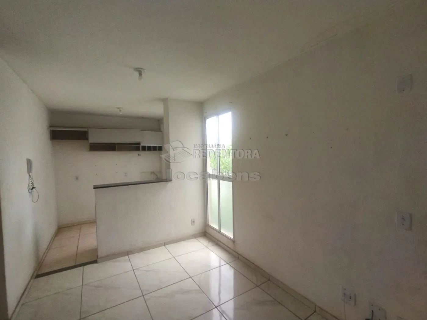 Alugar Apartamento / Padrão em São José do Rio Preto R$ 700,00 - Foto 3