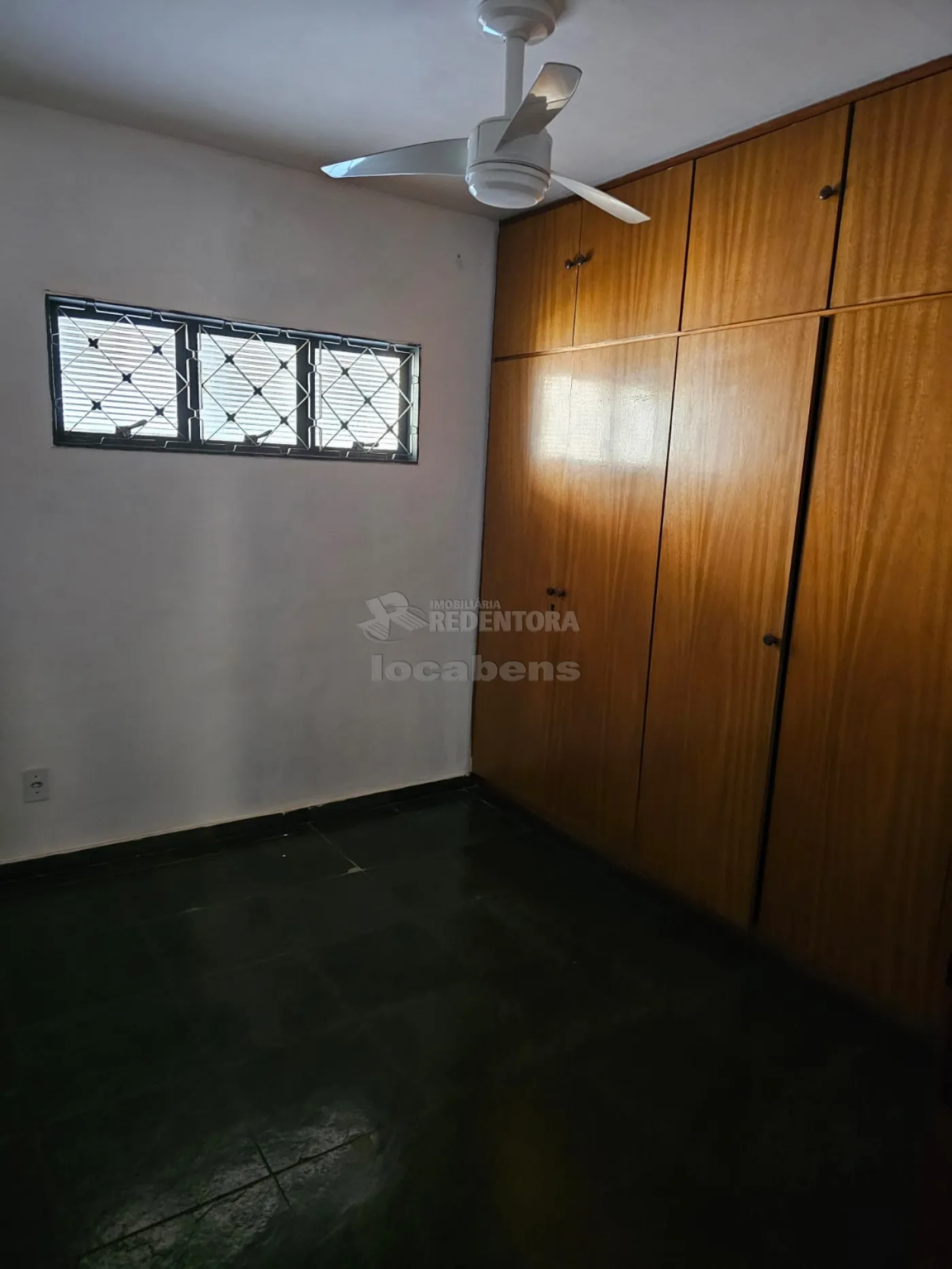 Casa à venda com 3 quartos, 289m² - Foto 10