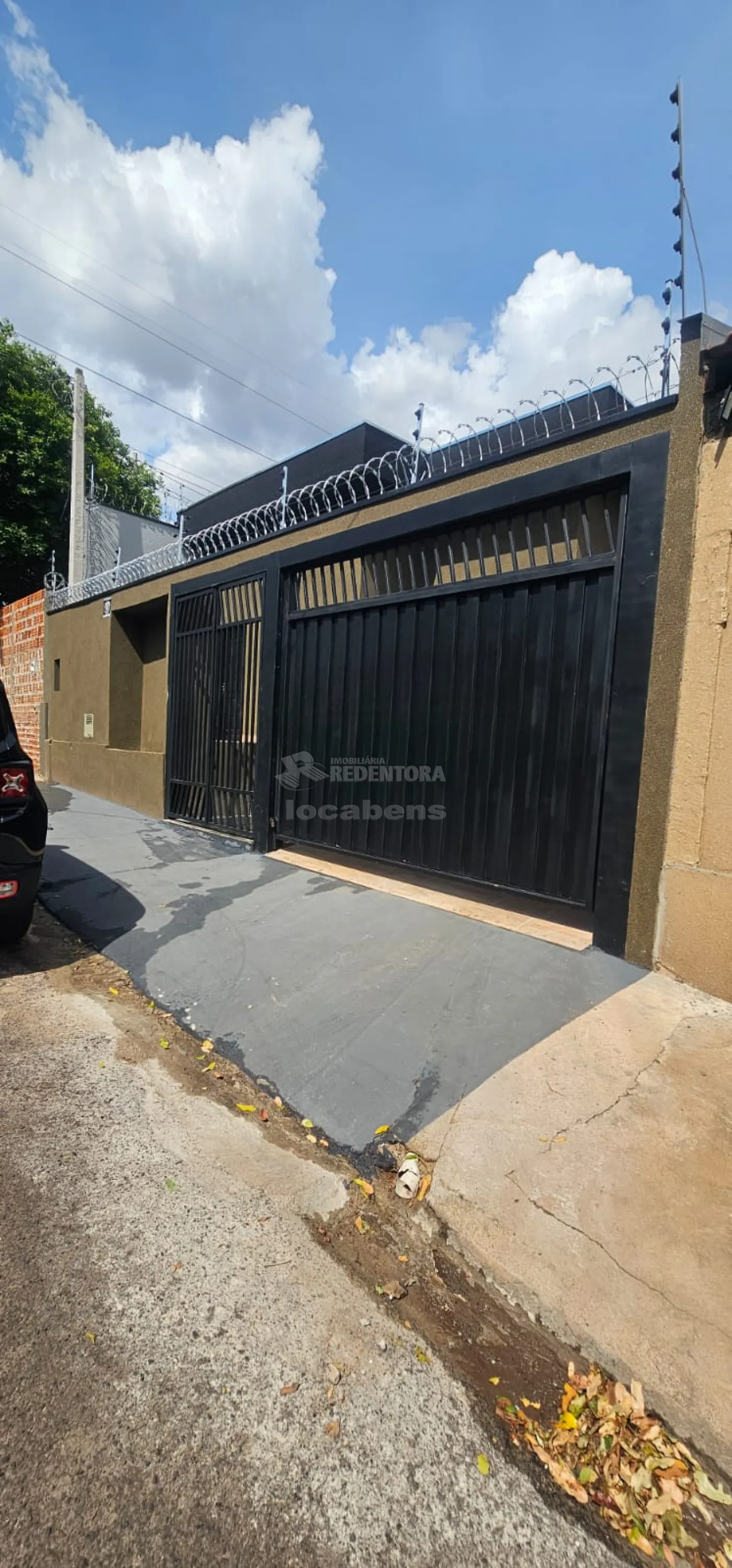 Comprar Casa / Padrão em São José do Rio Preto R$ 420.000,00 - Foto 1