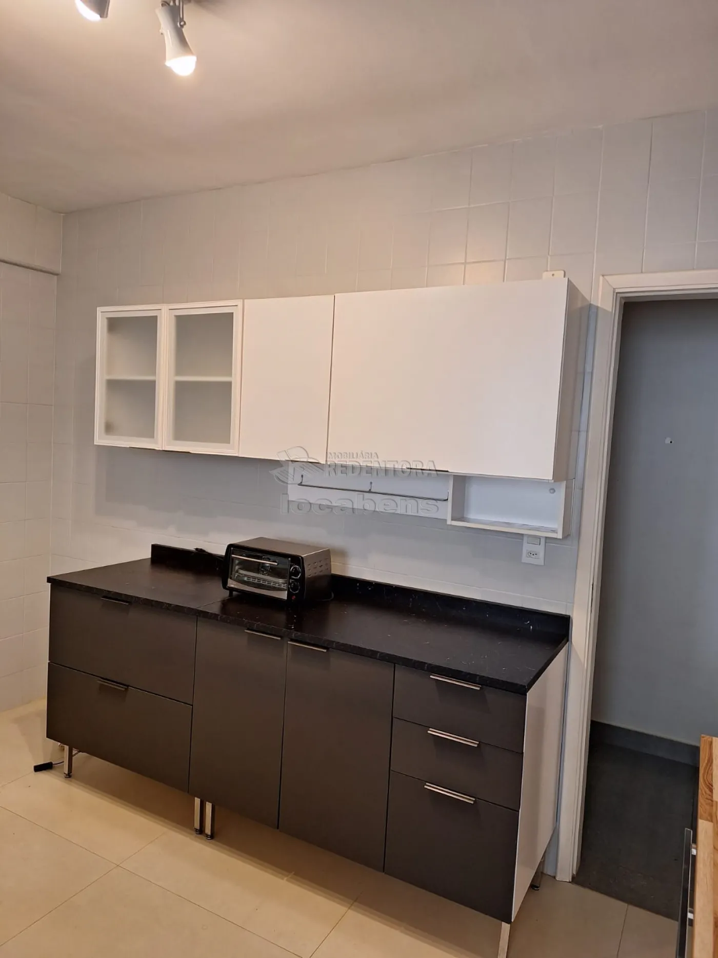 Alugar Apartamento / Padrão em São José do Rio Preto R$ 1.800,00 - Foto 4