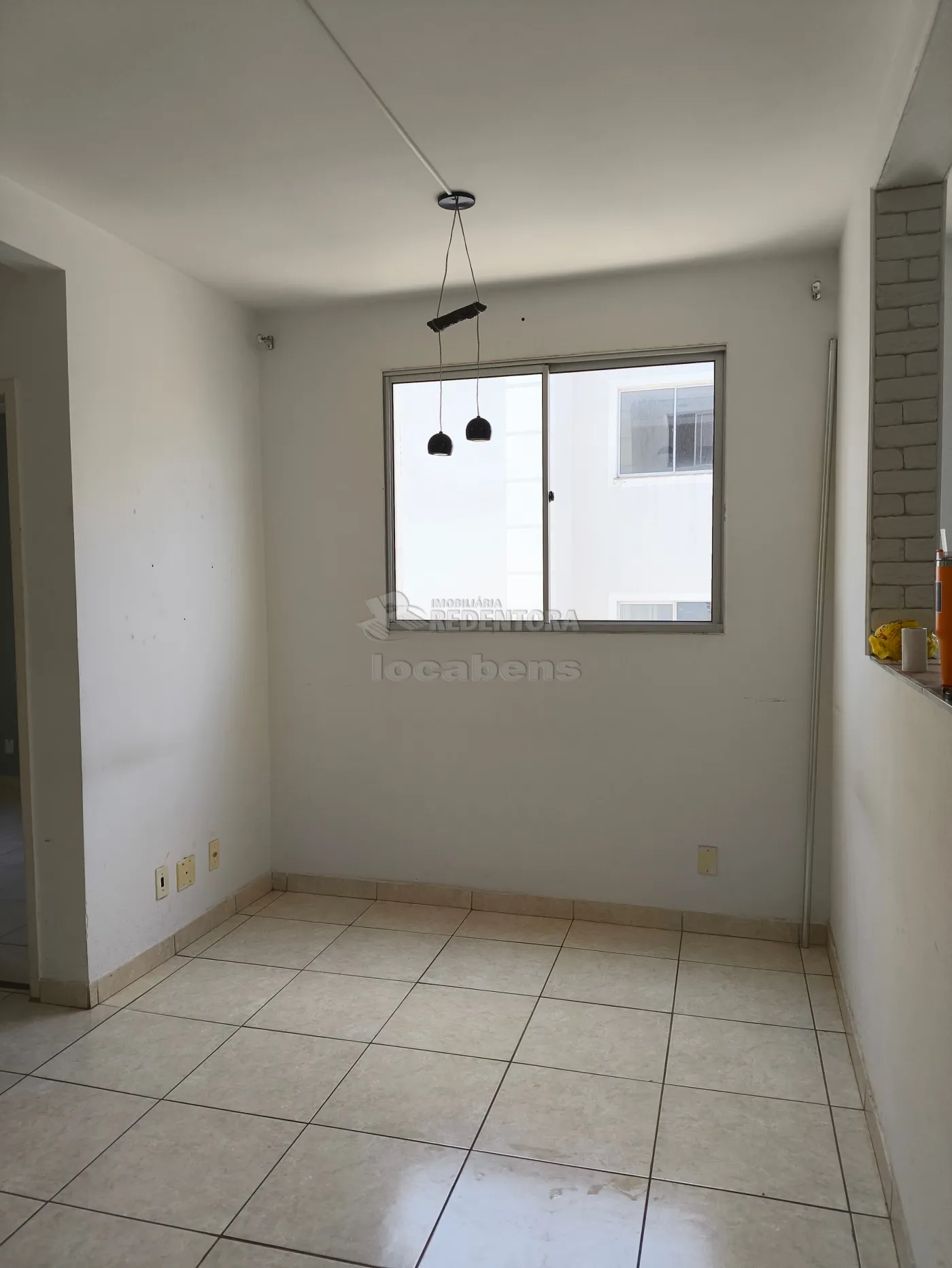 Alugar Apartamento / Padrão em São José do Rio Preto R$ 700,00 - Foto 1