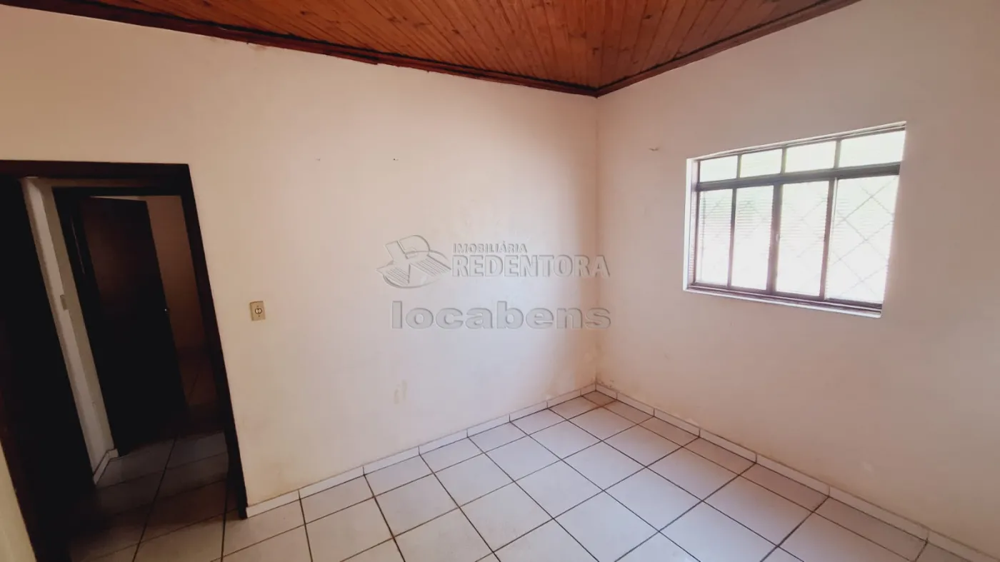 Casa para alugar com 2 quartos, 70m² - Foto 1