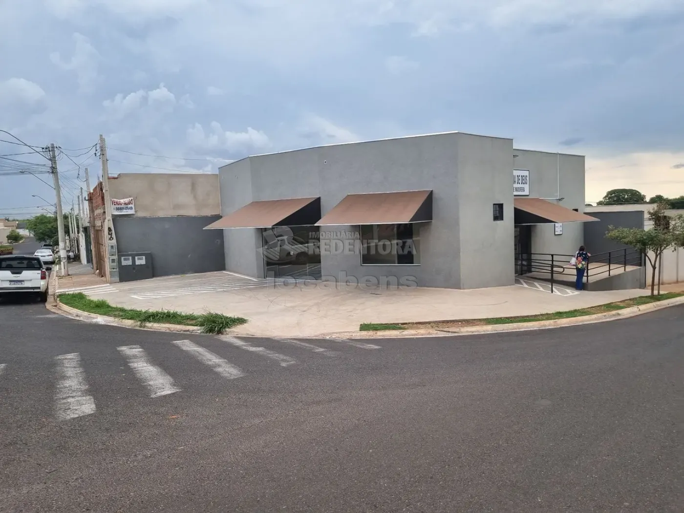 Alugar Comercial / Salão em São José do Rio Preto apenas R$ 1.600,00 - Foto 2