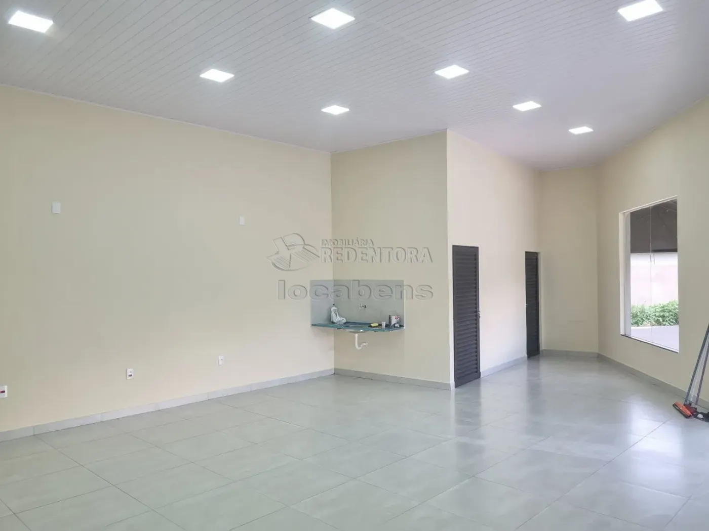 Alugar Comercial / Salão em São José do Rio Preto apenas R$ 1.600,00 - Foto 4