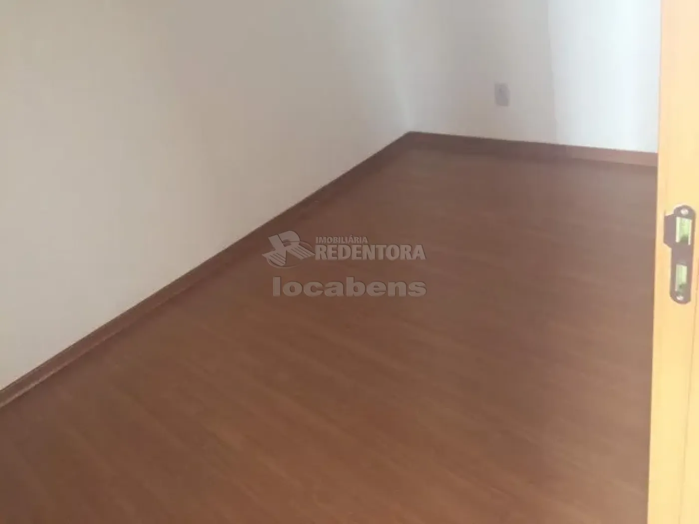 Comprar Apartamento / Padrão em São José do Rio Preto R$ 175.000,00 - Foto 5