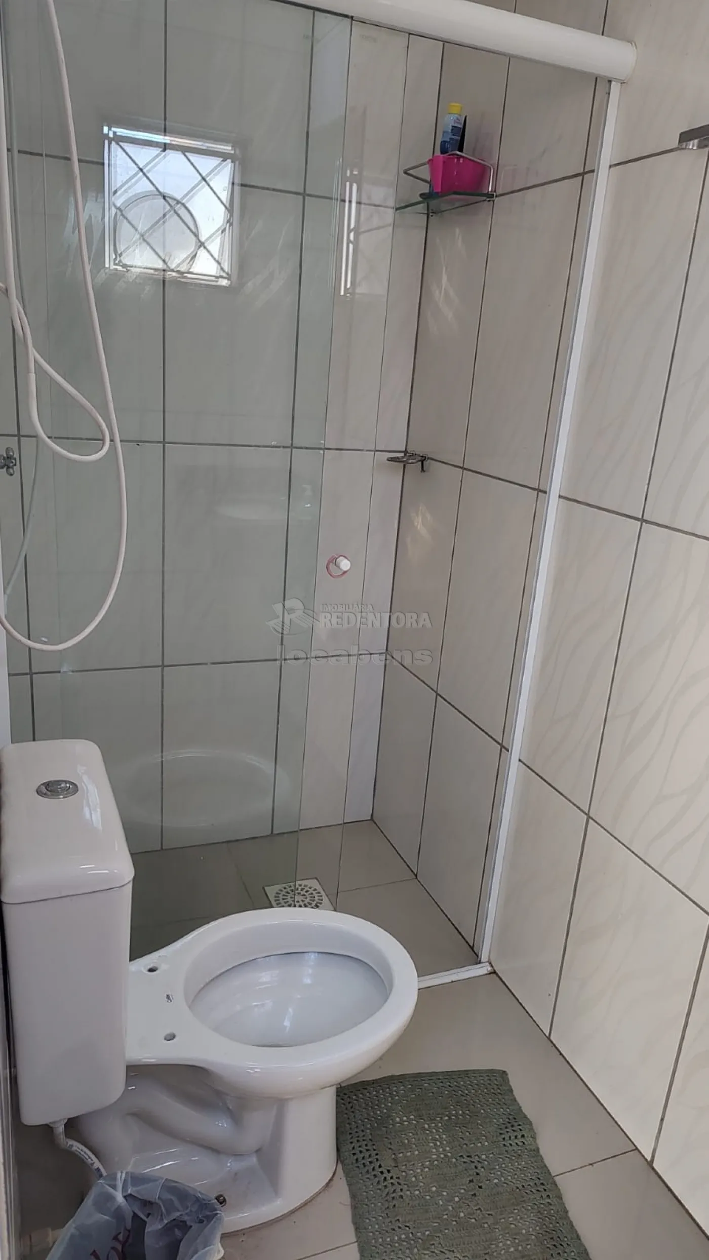 Casa à venda com 2 quartos, 100m² - Foto 1