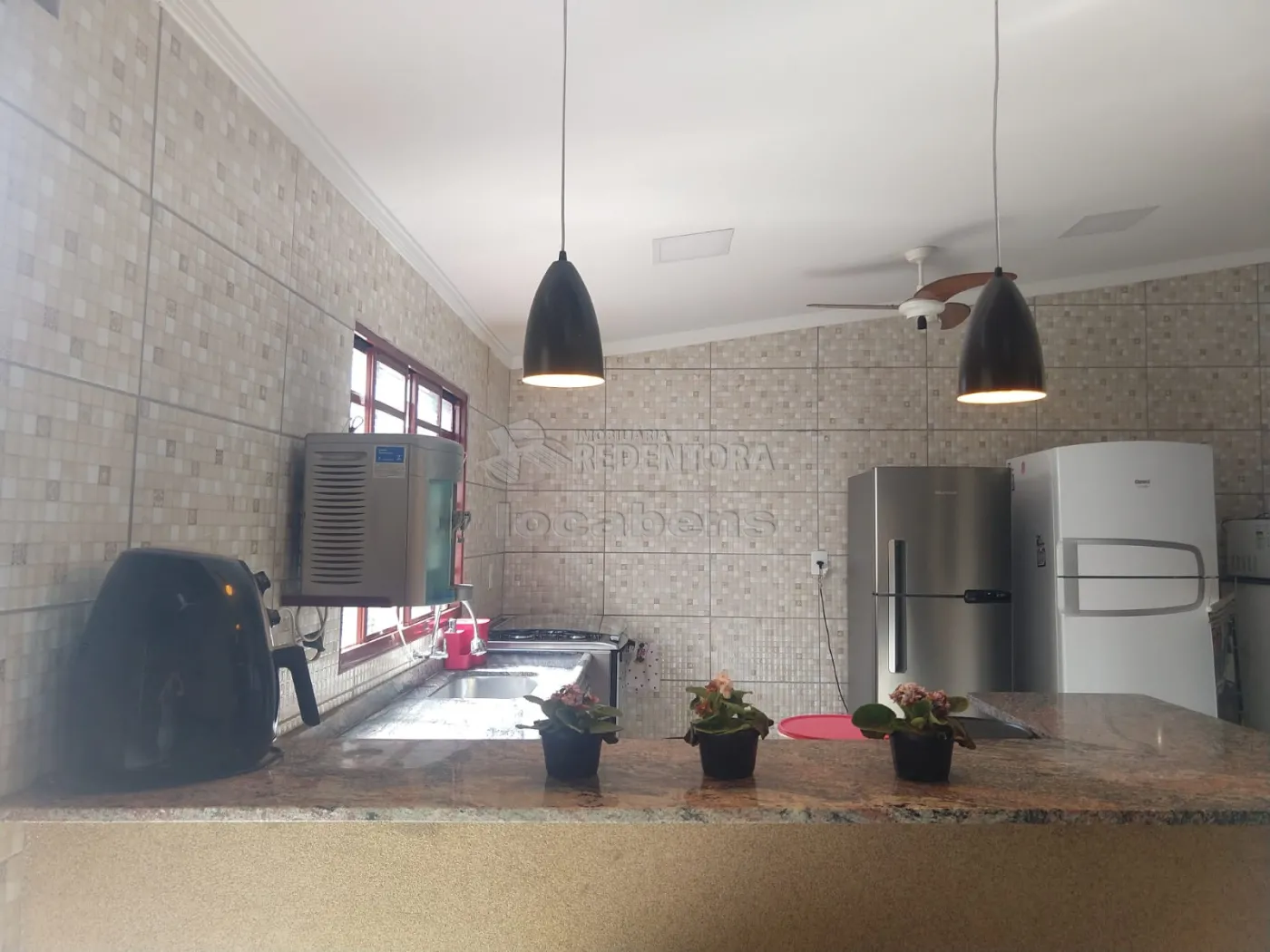 Casa à venda com 2 quartos, 100m² - Foto 18