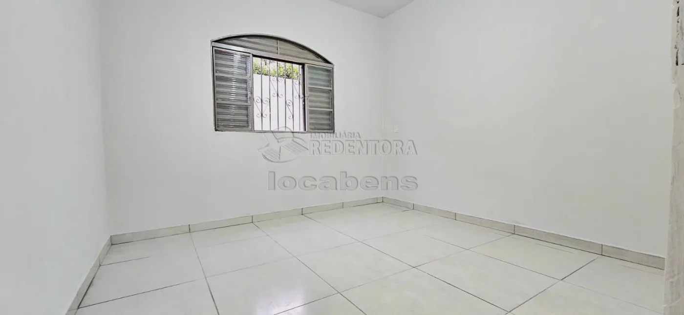 Comprar Casa / Padrão em São José do Rio Preto R$ 200.000,00 - Foto 8