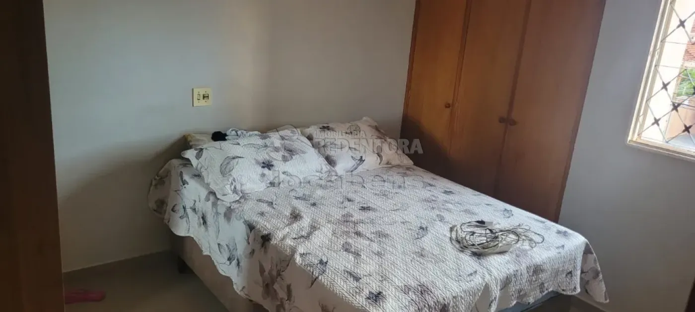 Comprar Apartamento / Padrão em São José do Rio Preto R$ 180.000,00 - Foto 3