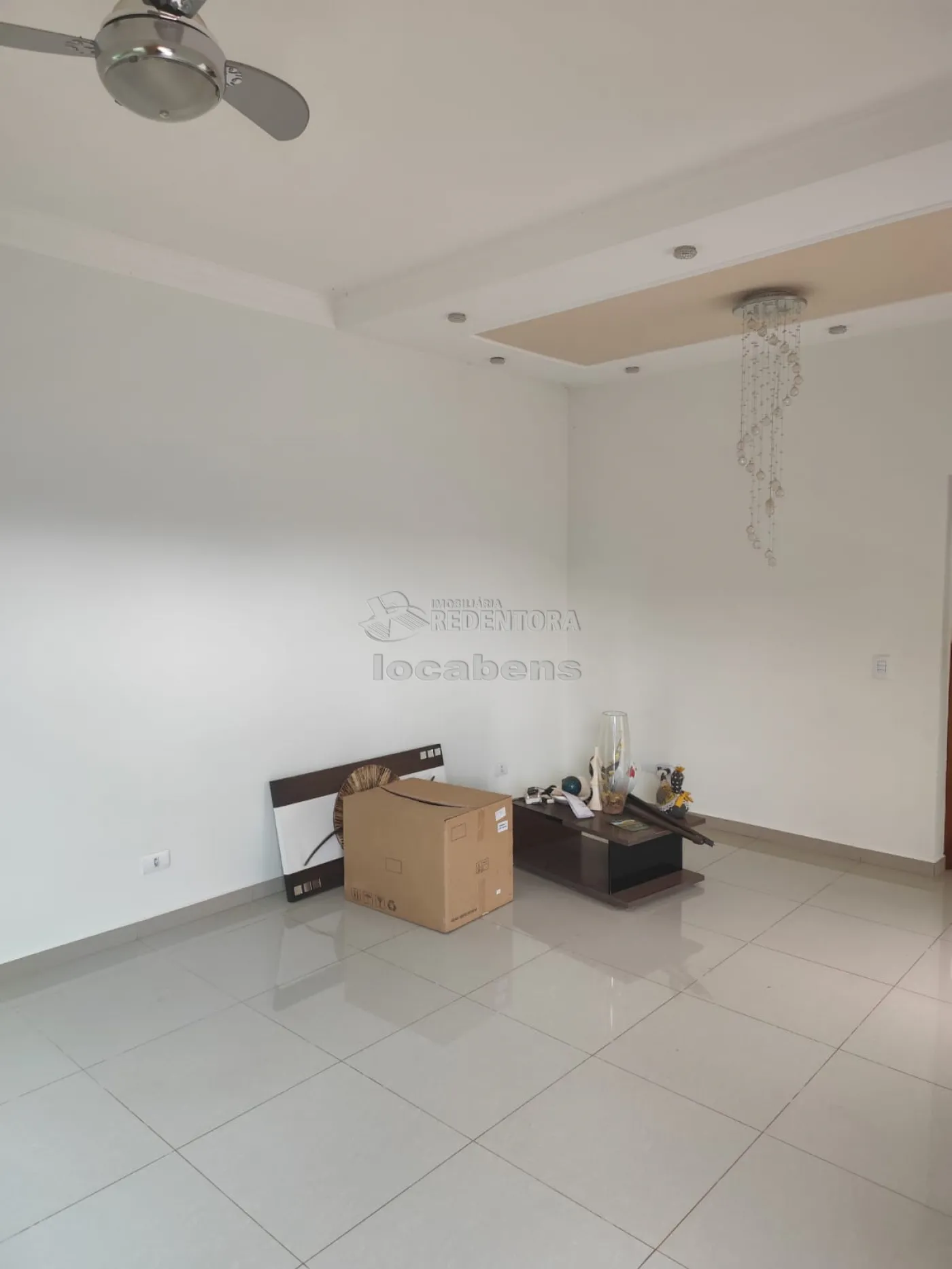 Alugar Casa / Padrão em São José do Rio Preto R$ 3.000,00 - Foto 3