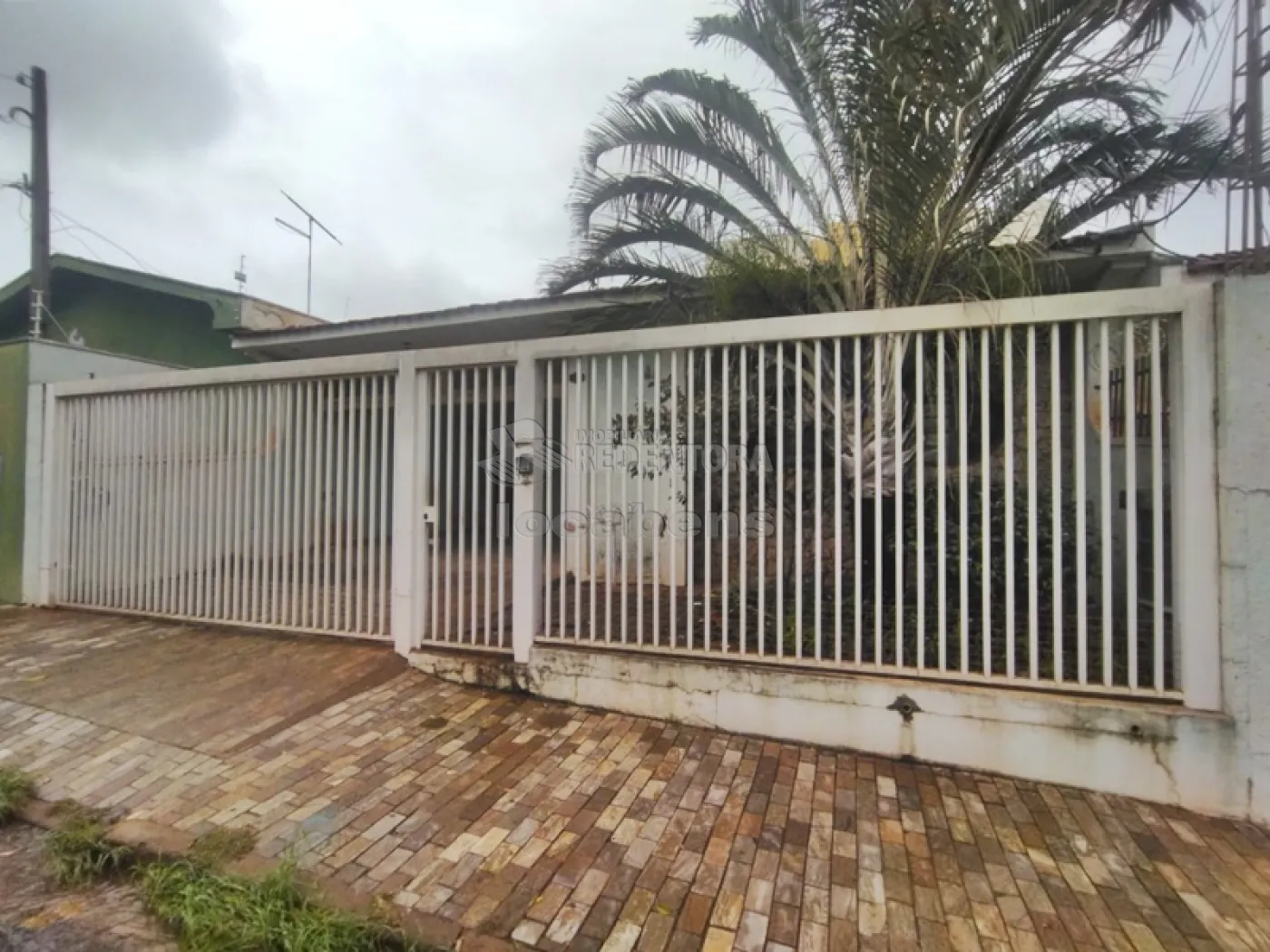 Comprar Casa / Padrão em São José do Rio Preto R$ 380.000,00 - Foto 2