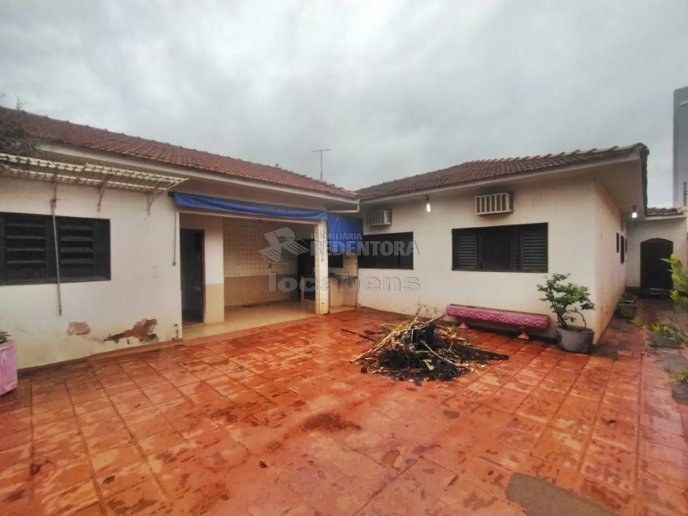 Comprar Casa / Padrão em São José do Rio Preto R$ 380.000,00 - Foto 5