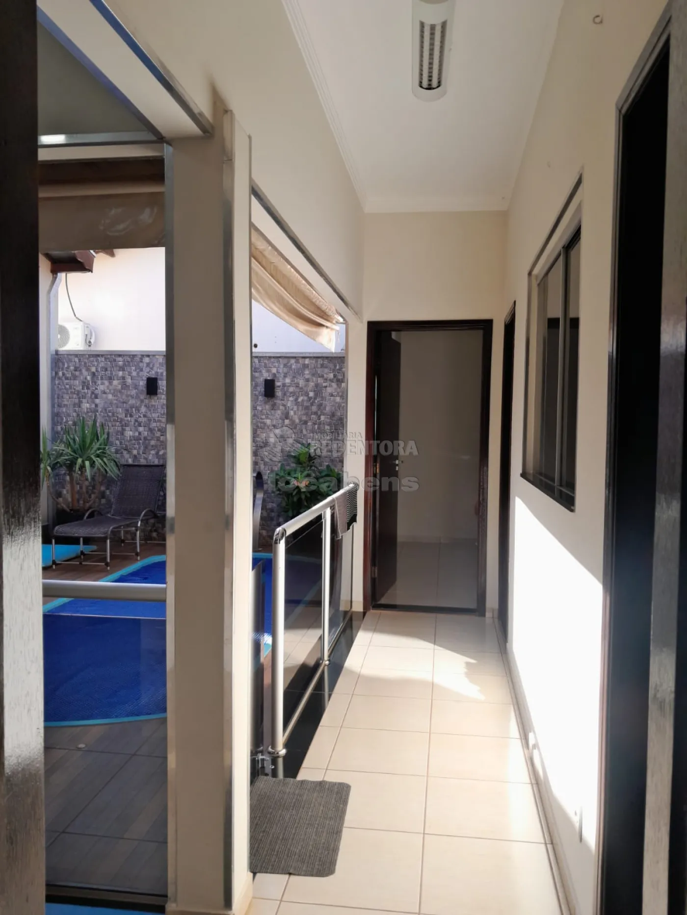 Casa à venda com 3 quartos, 234m² - Foto 14