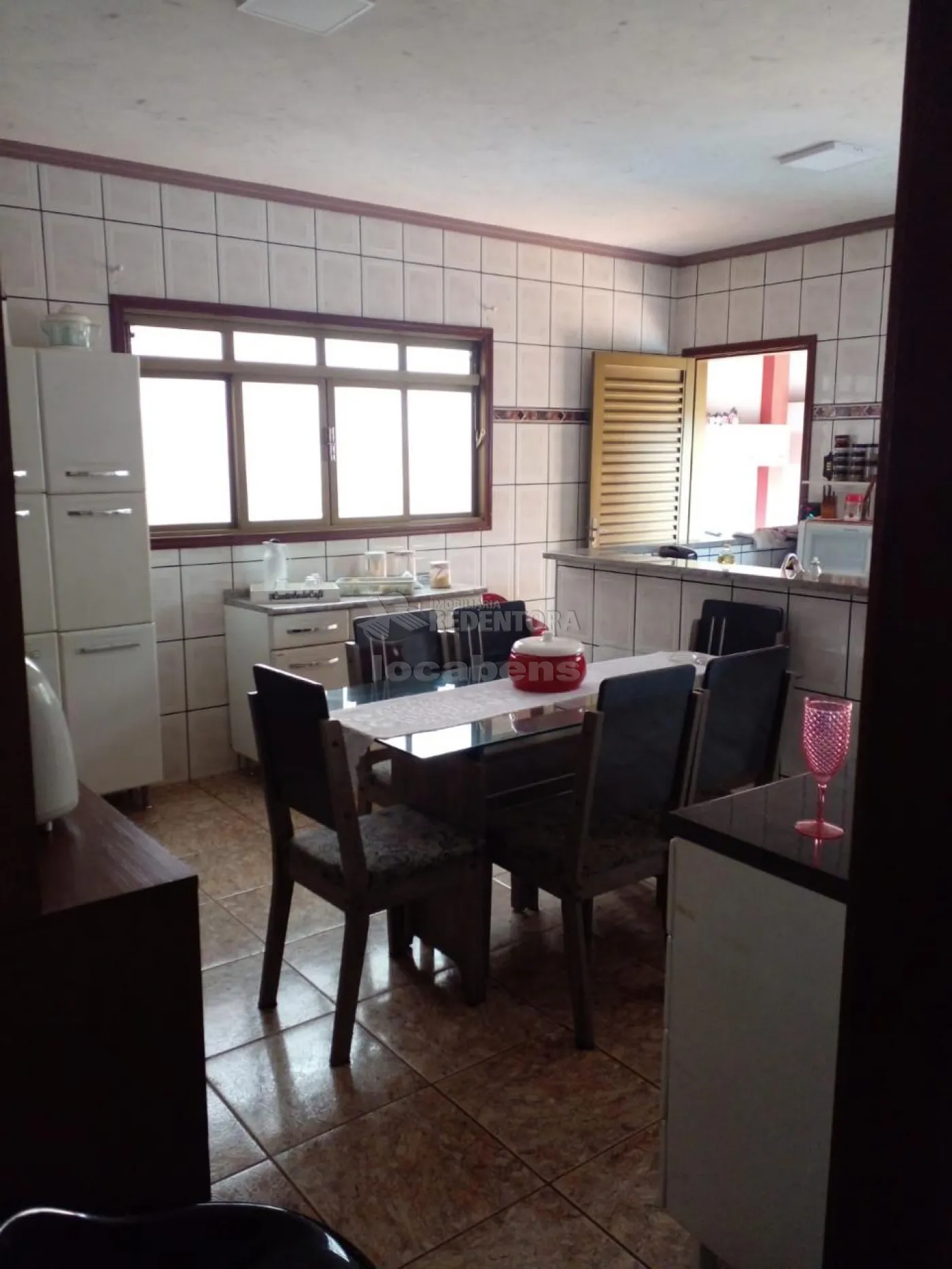 Casa à venda com 3 quartos, 120m² - Foto 4