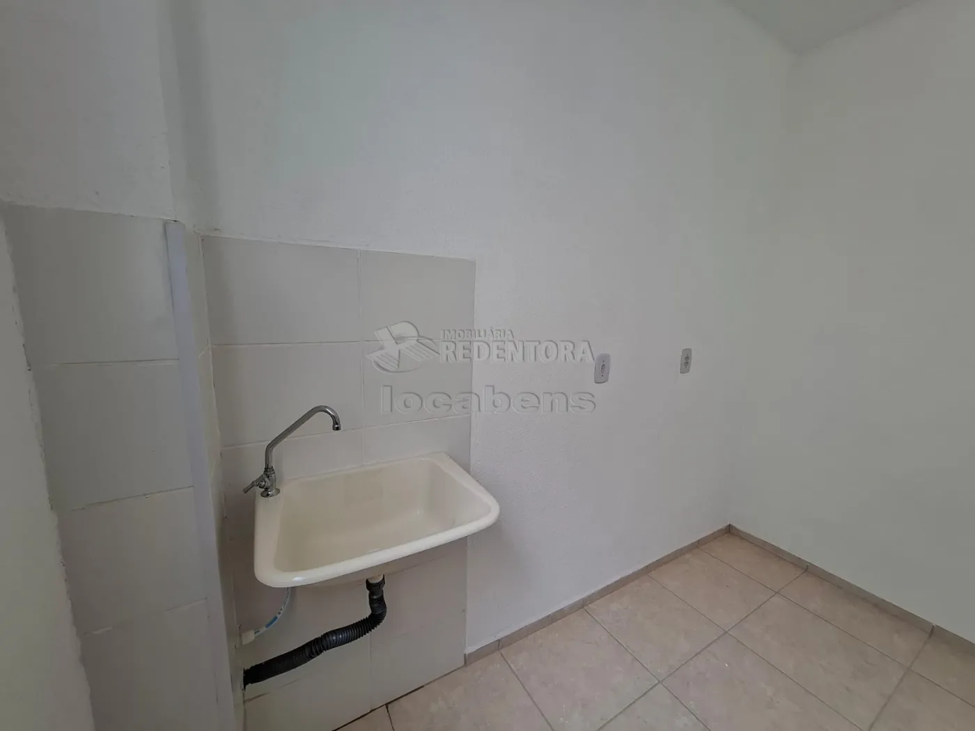 Alugar Apartamento / Padrão em São José do Rio Preto apenas R$ 600,00 - Foto 4