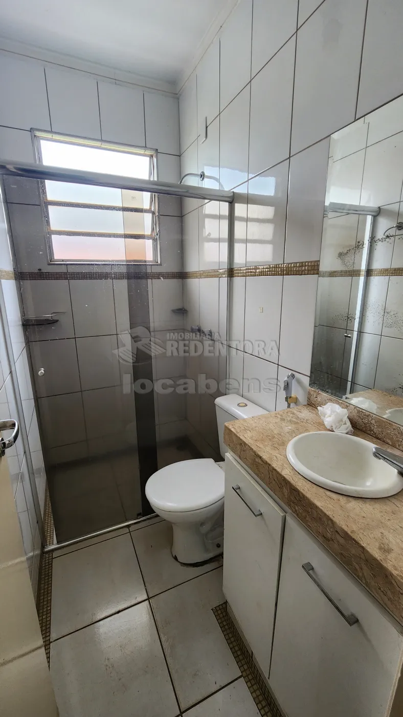 Alugar Casa / Condomínio em São José do Rio Preto R$ 2.000,00 - Foto 6