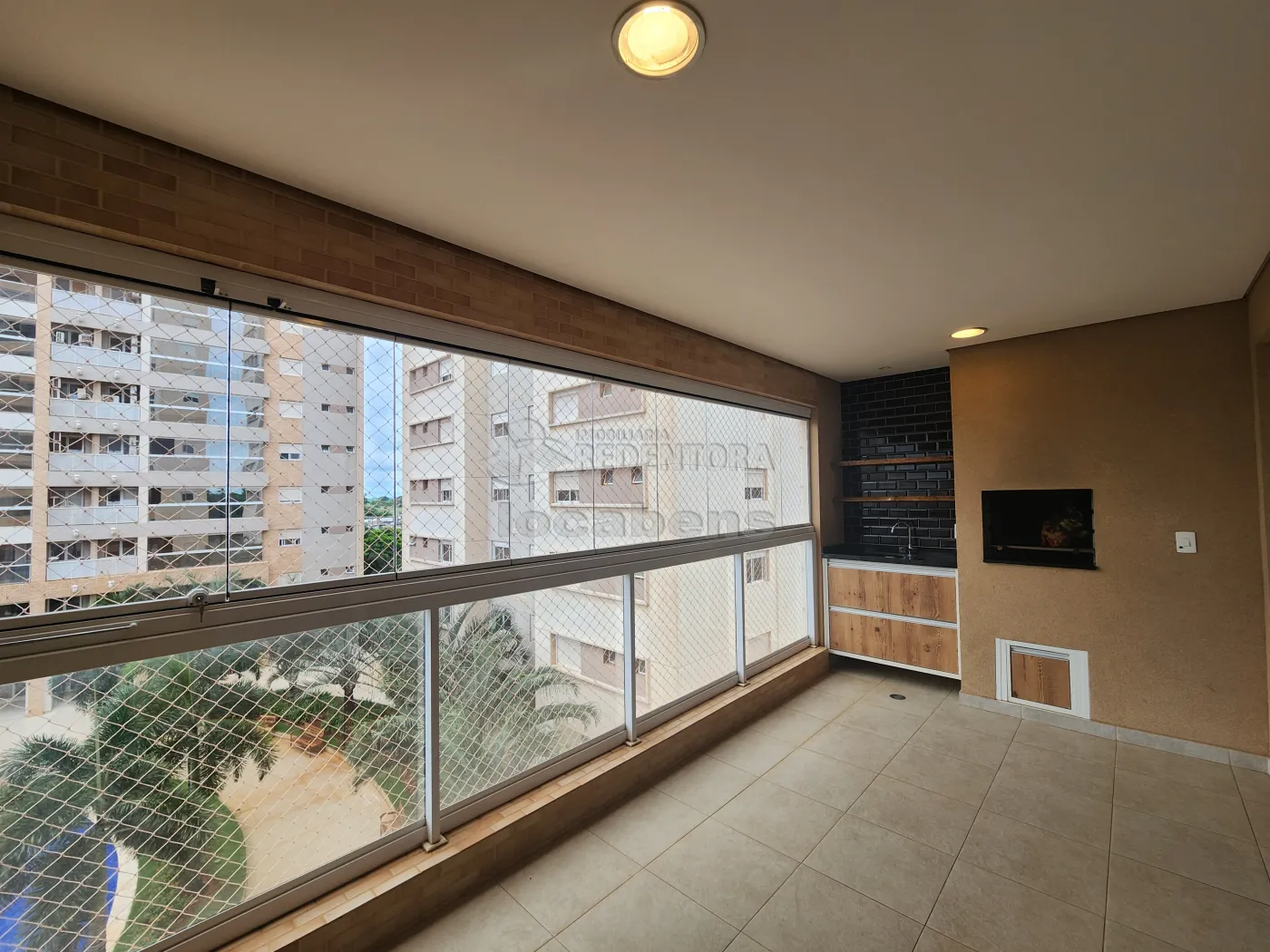 Apartamento para alugar com 2 quartos, 83m² - Foto 5