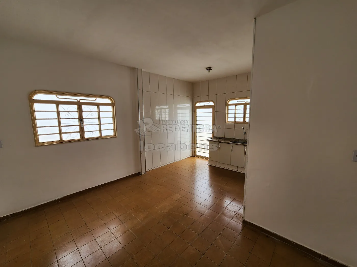 Alugar Casa / Padrão em São José do Rio Preto R$ 1.200,00 - Foto 6