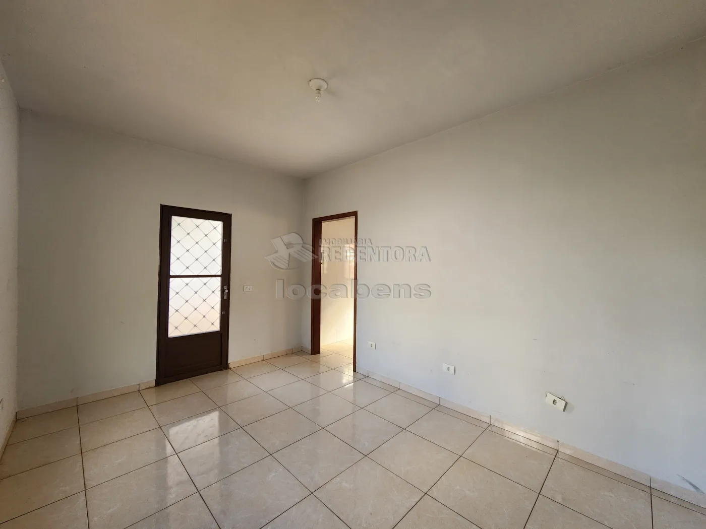 Alugar Casa / Padrão em Guapiaçu apenas R$ 1.150,00 - Foto 3