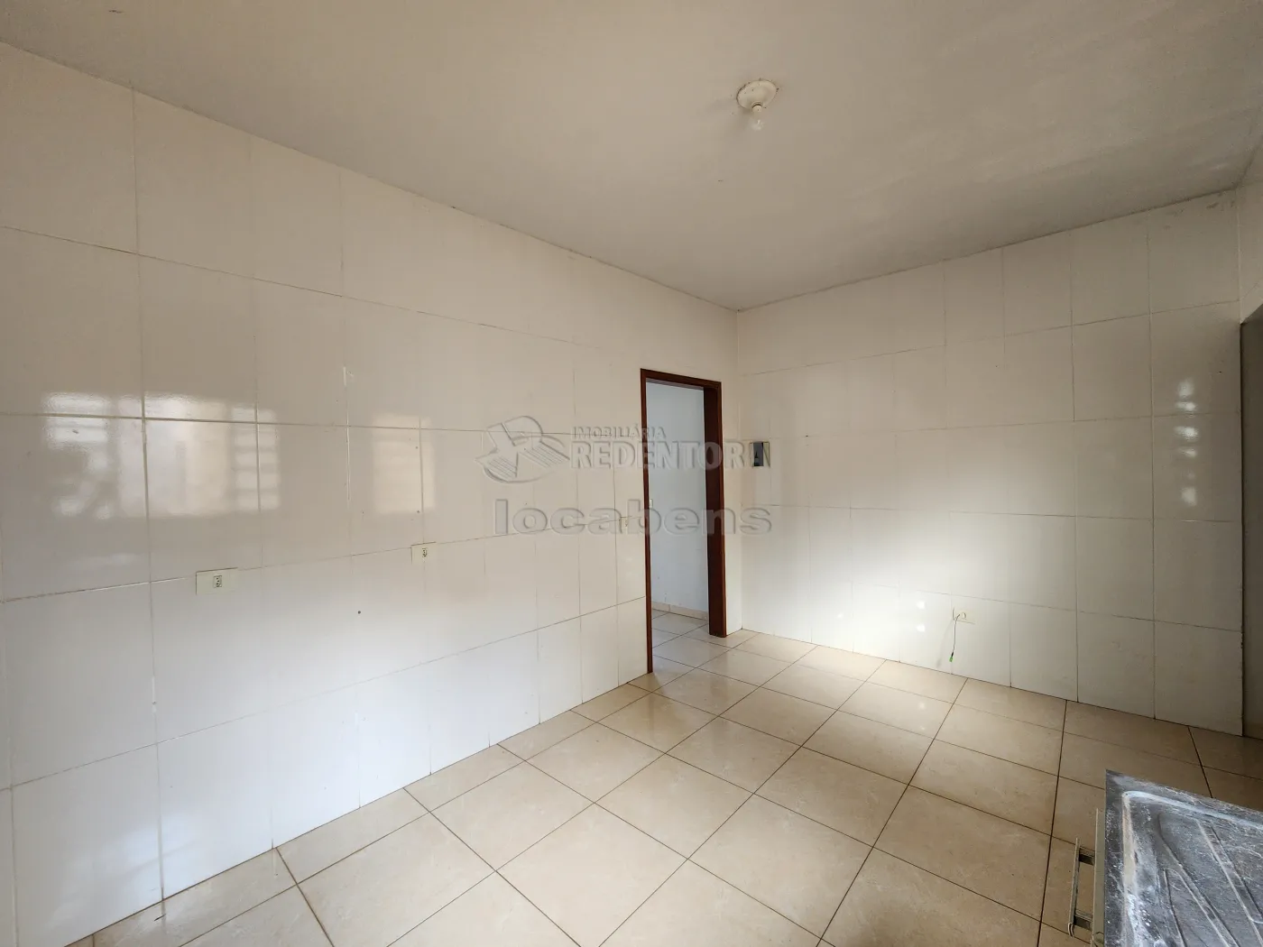 Alugar Casa / Padrão em Guapiaçu R$ 1.150,00 - Foto 5