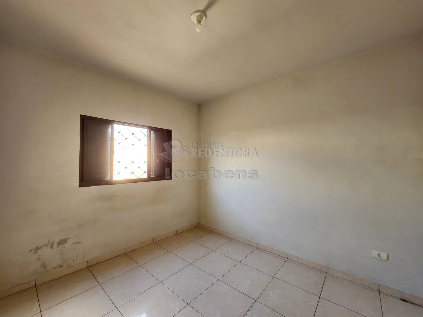 Alugar Casa / Padrão em Guapiaçu apenas R$ 1.150,00 - Foto 11