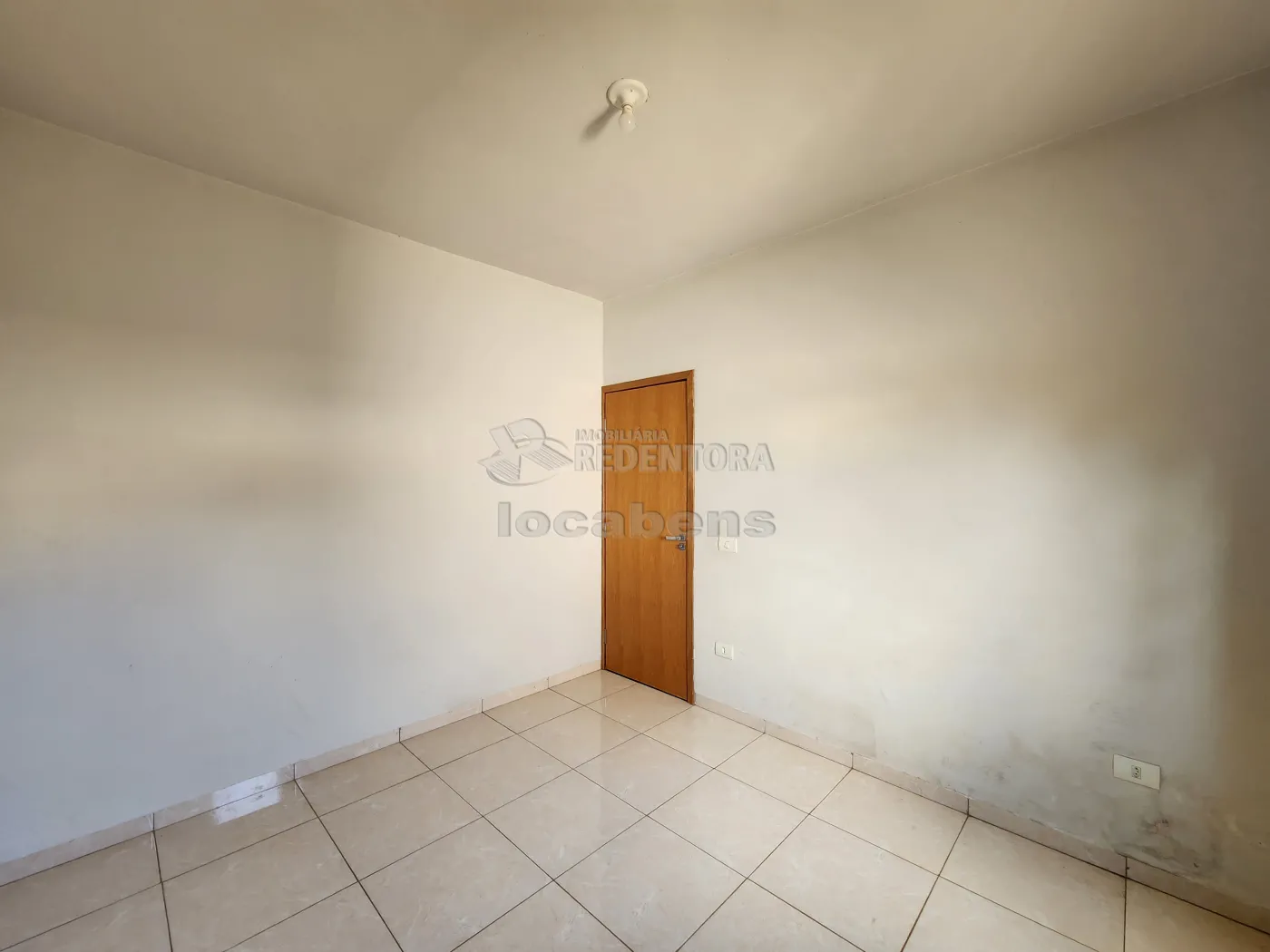 Alugar Casa / Padrão em Guapiaçu apenas R$ 1.150,00 - Foto 12