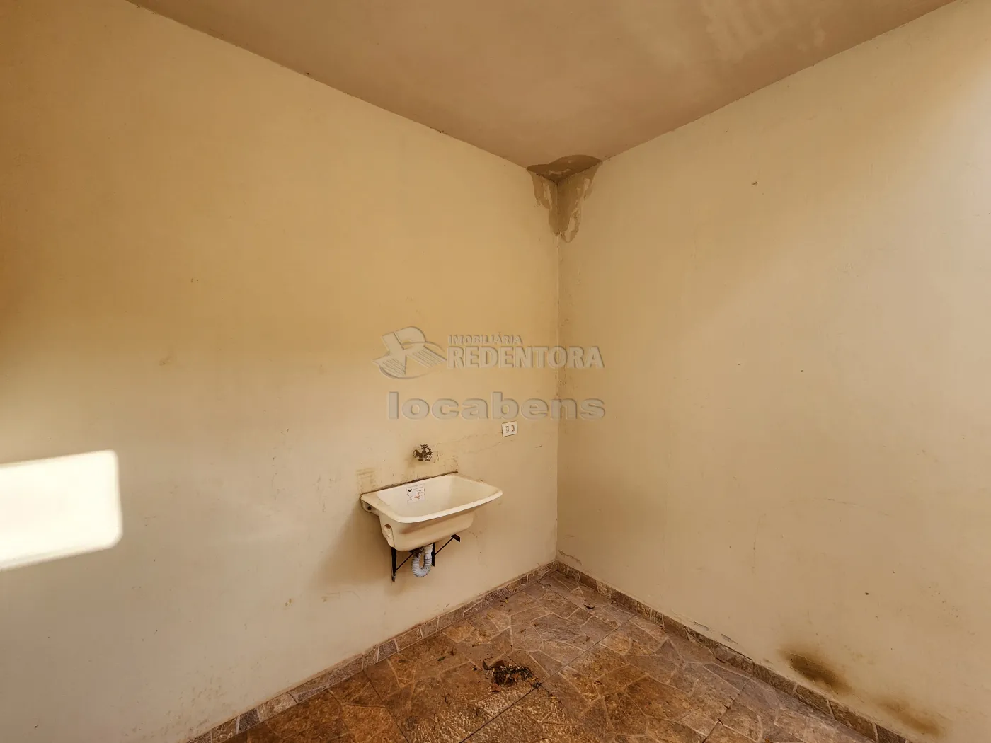 Alugar Casa / Padrão em Guapiaçu apenas R$ 1.150,00 - Foto 13