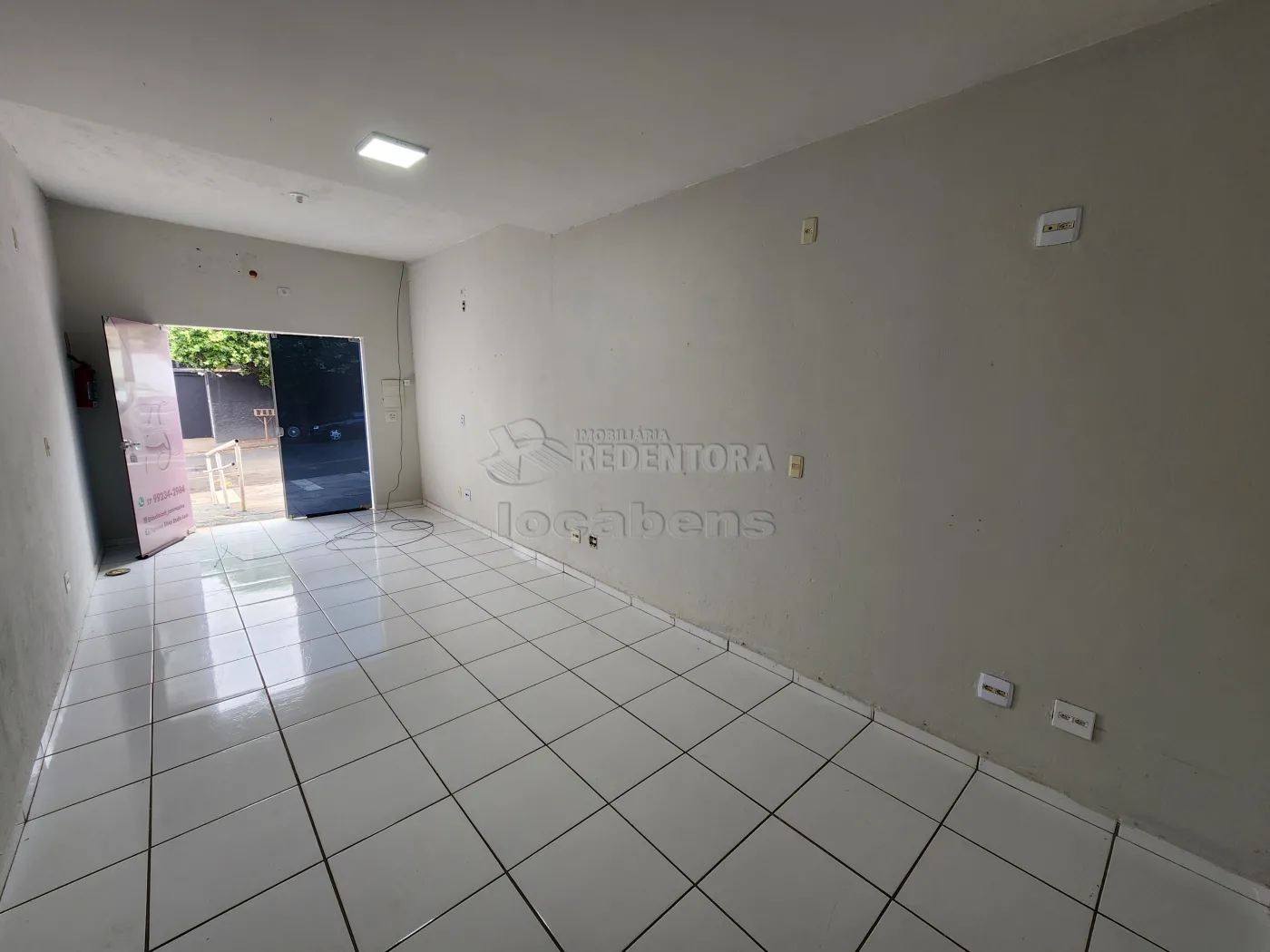 Alugar Comercial / Salão em São José do Rio Preto apenas R$ 880,00 - Foto 2