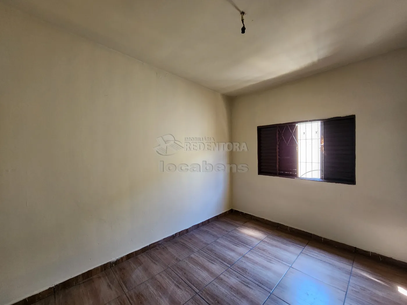 Alugar Casa / Padrão em São José do Rio Preto apenas R$ 650,00 - Foto 5