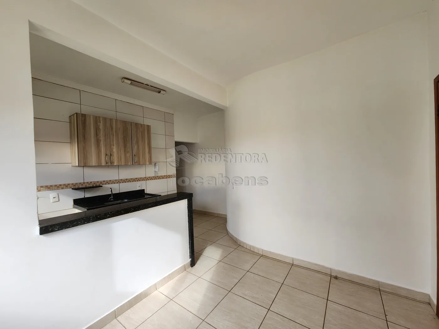 Alugar Apartamento / Padrão em São José do Rio Preto R$ 850,00 - Foto 2