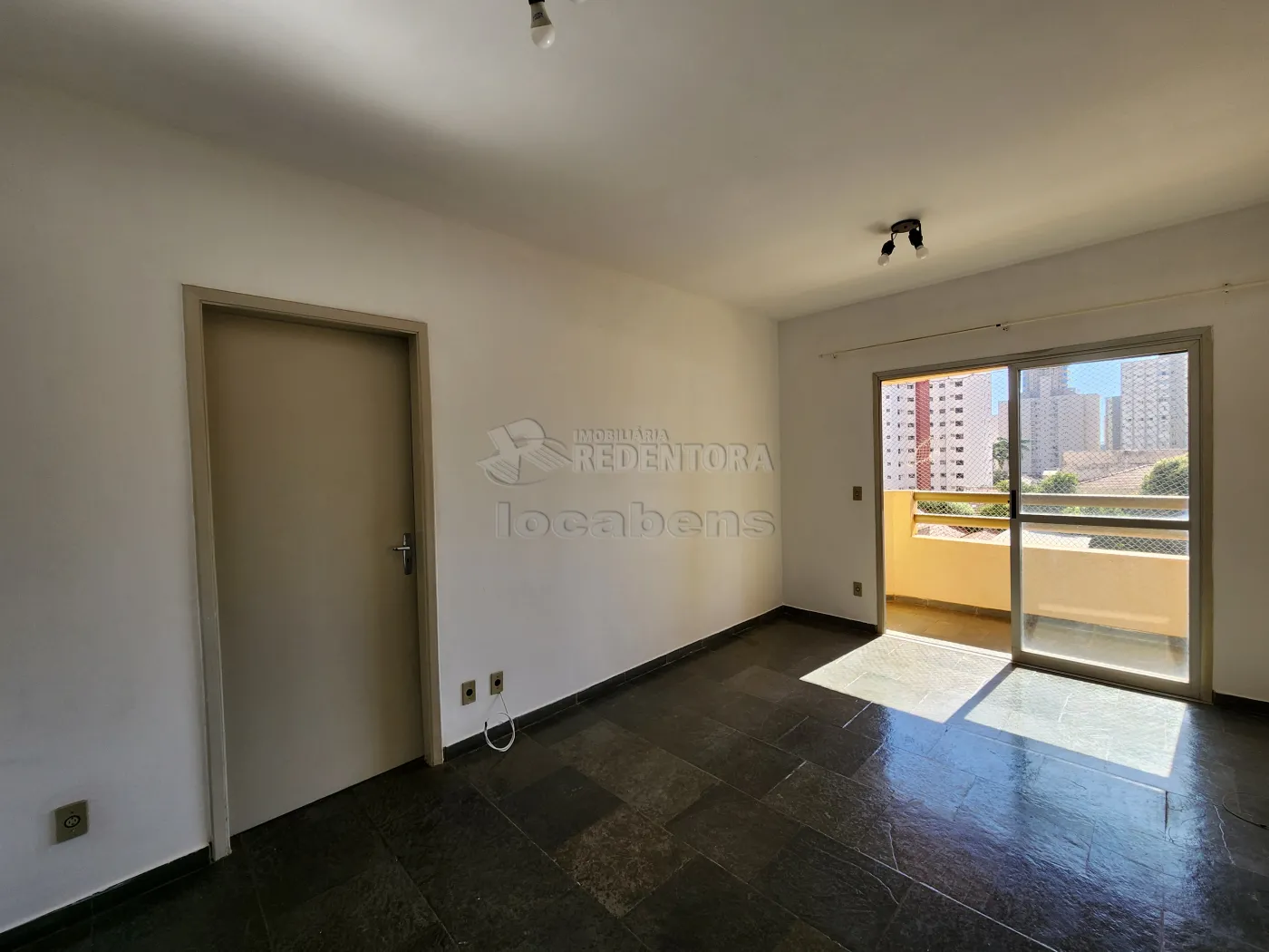 Alugar Apartamento / Padrão em São José do Rio Preto apenas R$ 800,00 - Foto 1