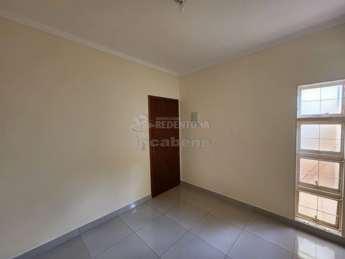 Alugar Casa / Padrão em São José do Rio Preto apenas R$ 1.000,00 - Foto 5