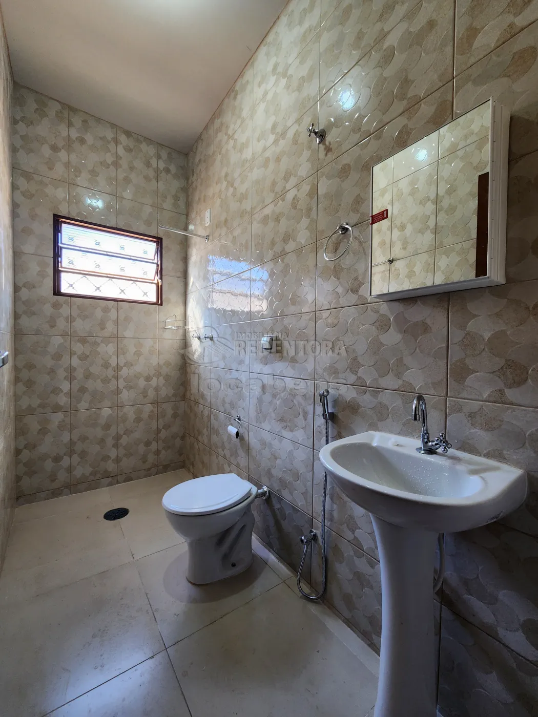 Alugar Casa / Padrão em São José do Rio Preto apenas R$ 1.500,00 - Foto 11