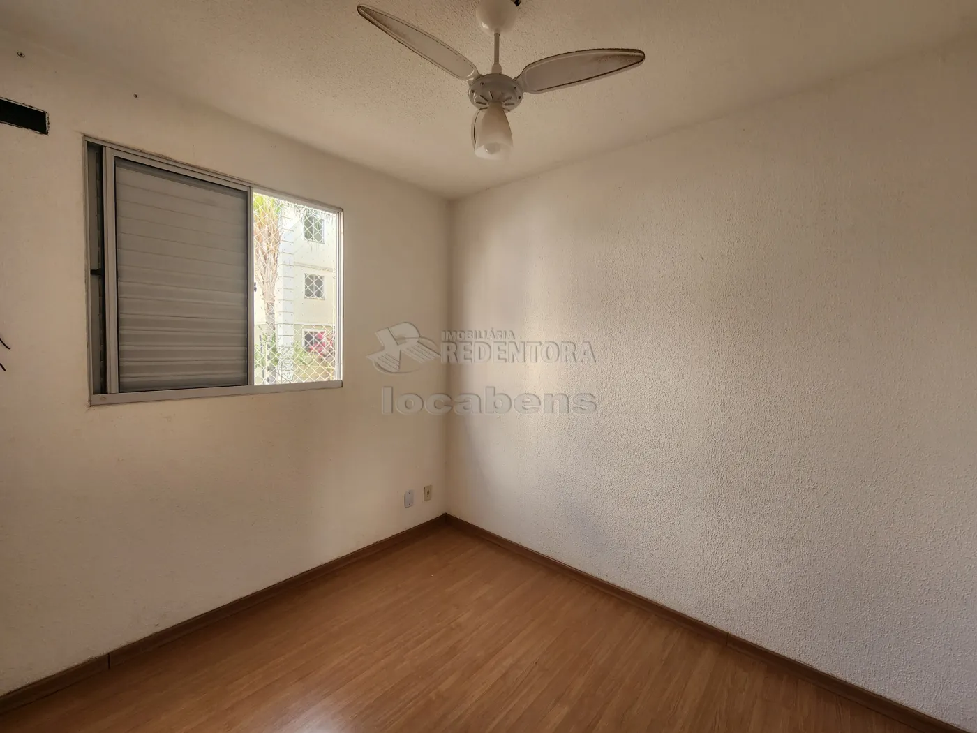 Alugar Apartamento / Padrão em São José do Rio Preto R$ 800,00 - Foto 5