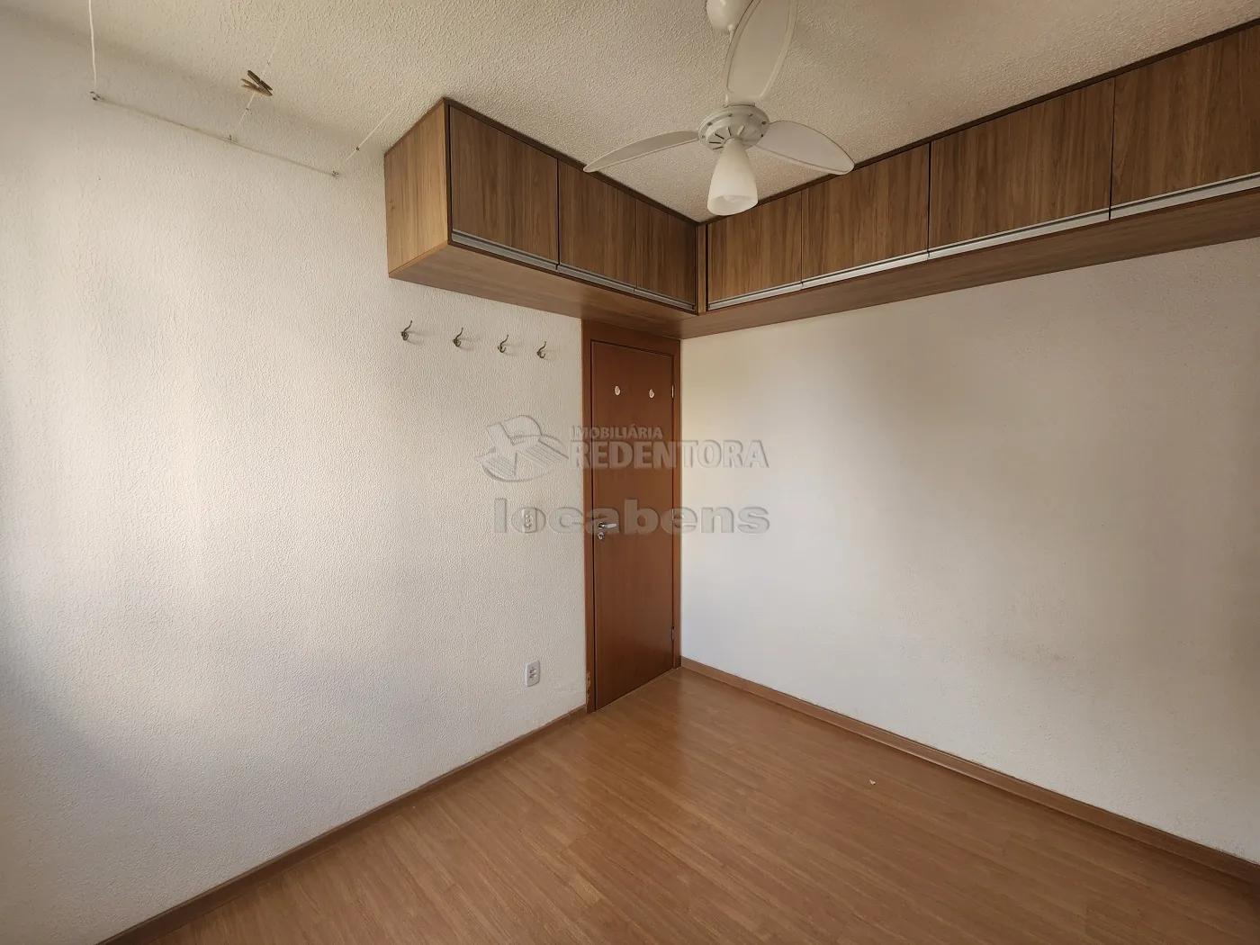 Alugar Apartamento / Padrão em São José do Rio Preto R$ 800,00 - Foto 8