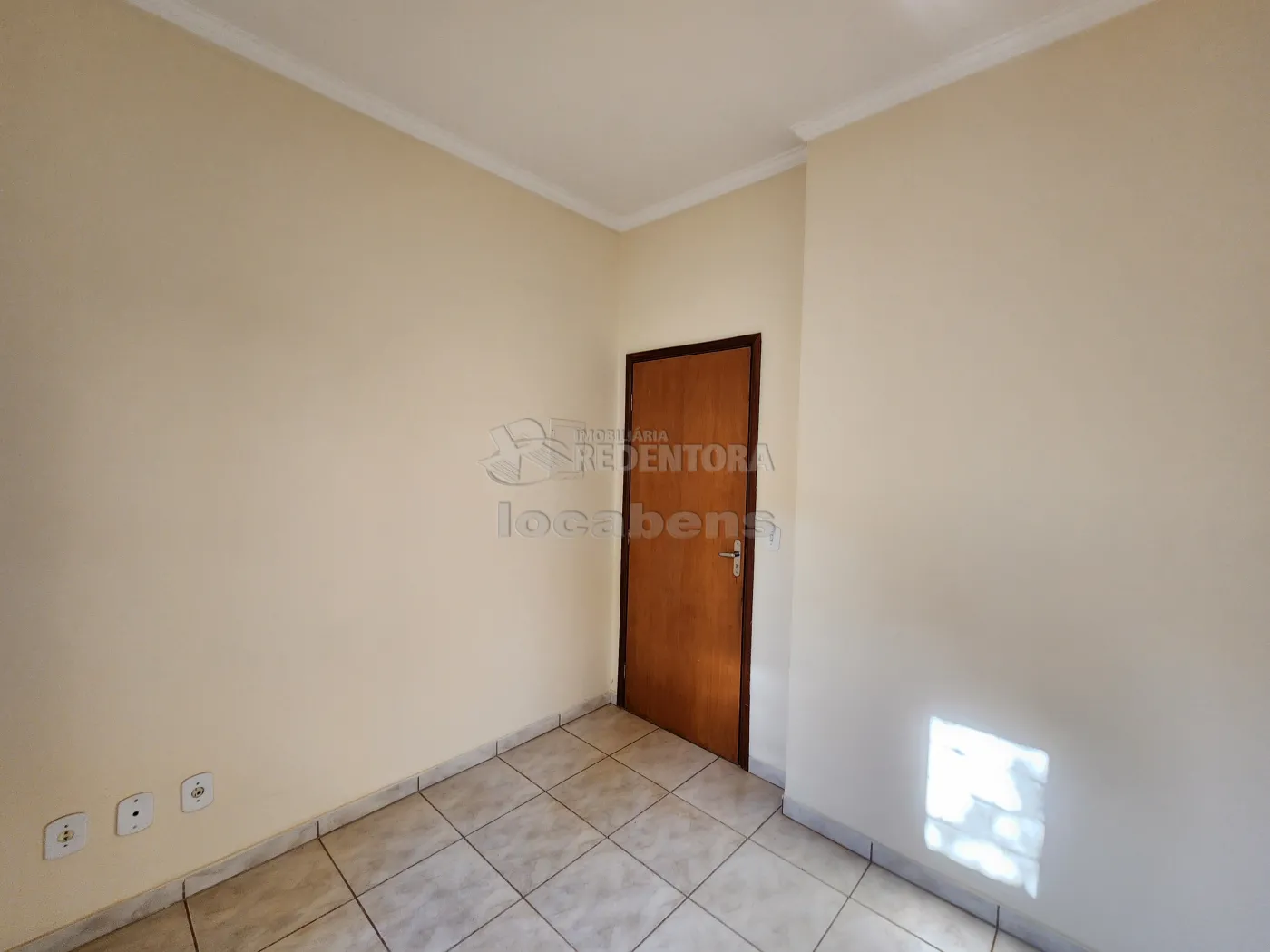 Alugar Casa / Padrão em São José do Rio Preto apenas R$ 1.900,00 - Foto 13