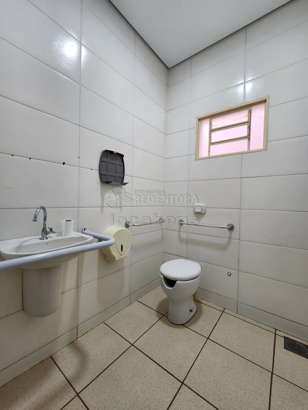 Alugar Comercial / Salão em São José do Rio Preto R$ 12.000,00 - Foto 18