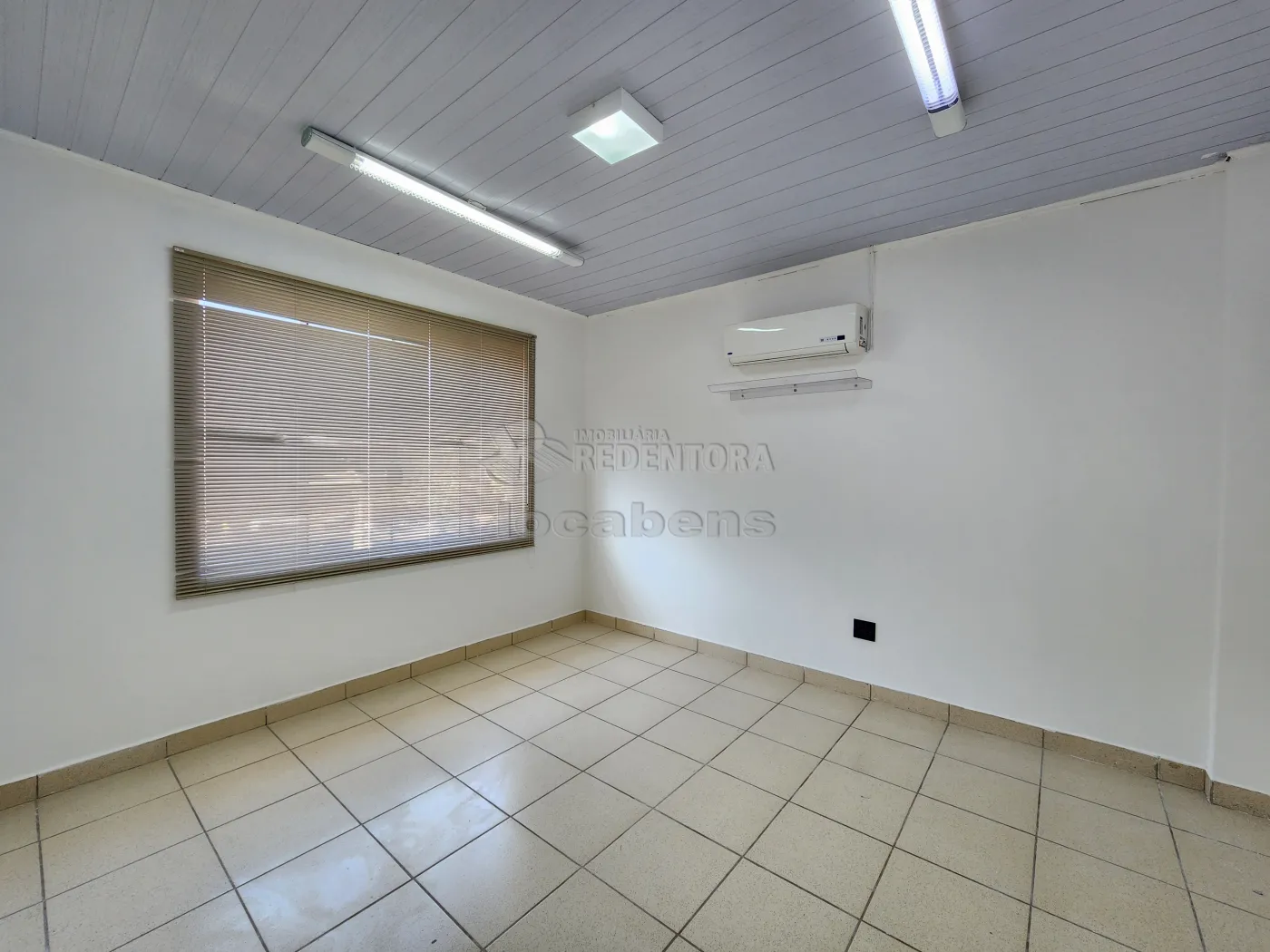 Alugar Comercial / Salão em São José do Rio Preto R$ 12.000,00 - Foto 13