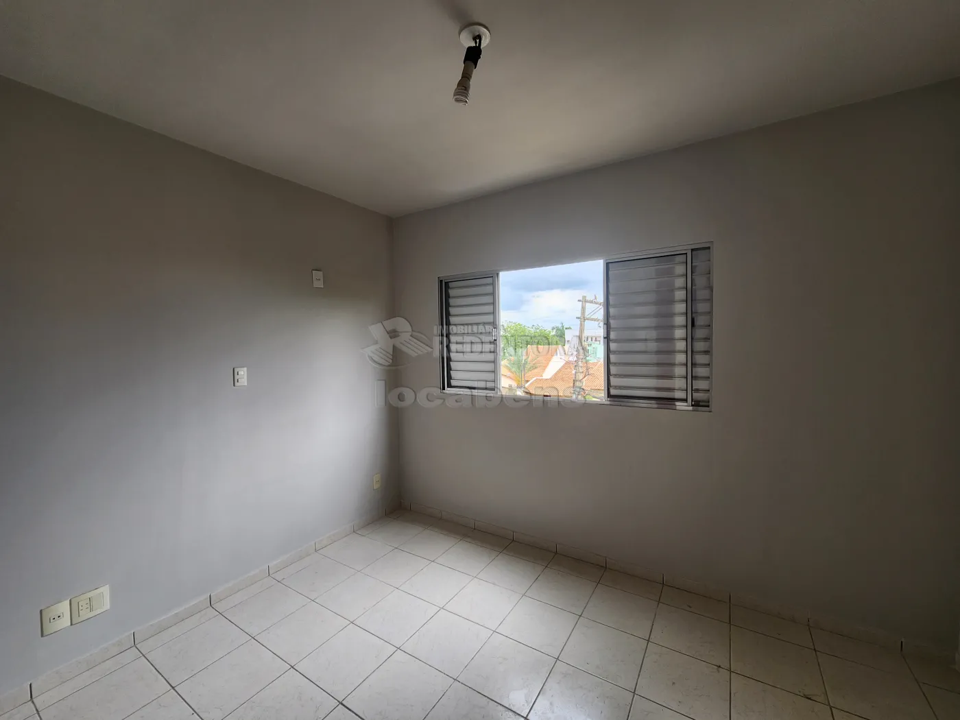 Alugar Apartamento / Padrão em São José do Rio Preto R$ 1.000,00 - Foto 6