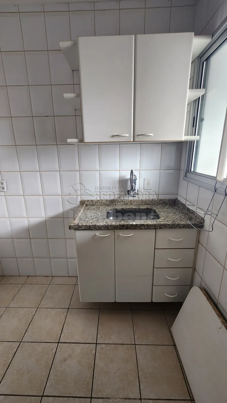 Comprar Apartamento / Padrão em São José do Rio Preto apenas R$ 240.000,00 - Foto 5