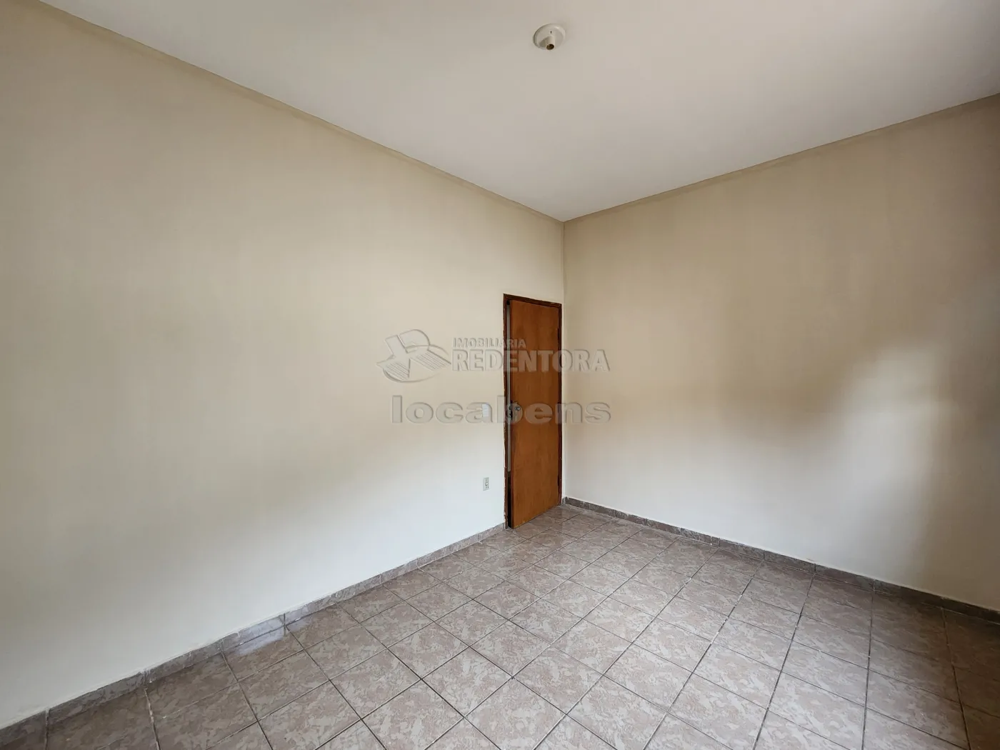 Alugar Casa / Padrão em São José do Rio Preto apenas R$ 1.300,00 - Foto 9