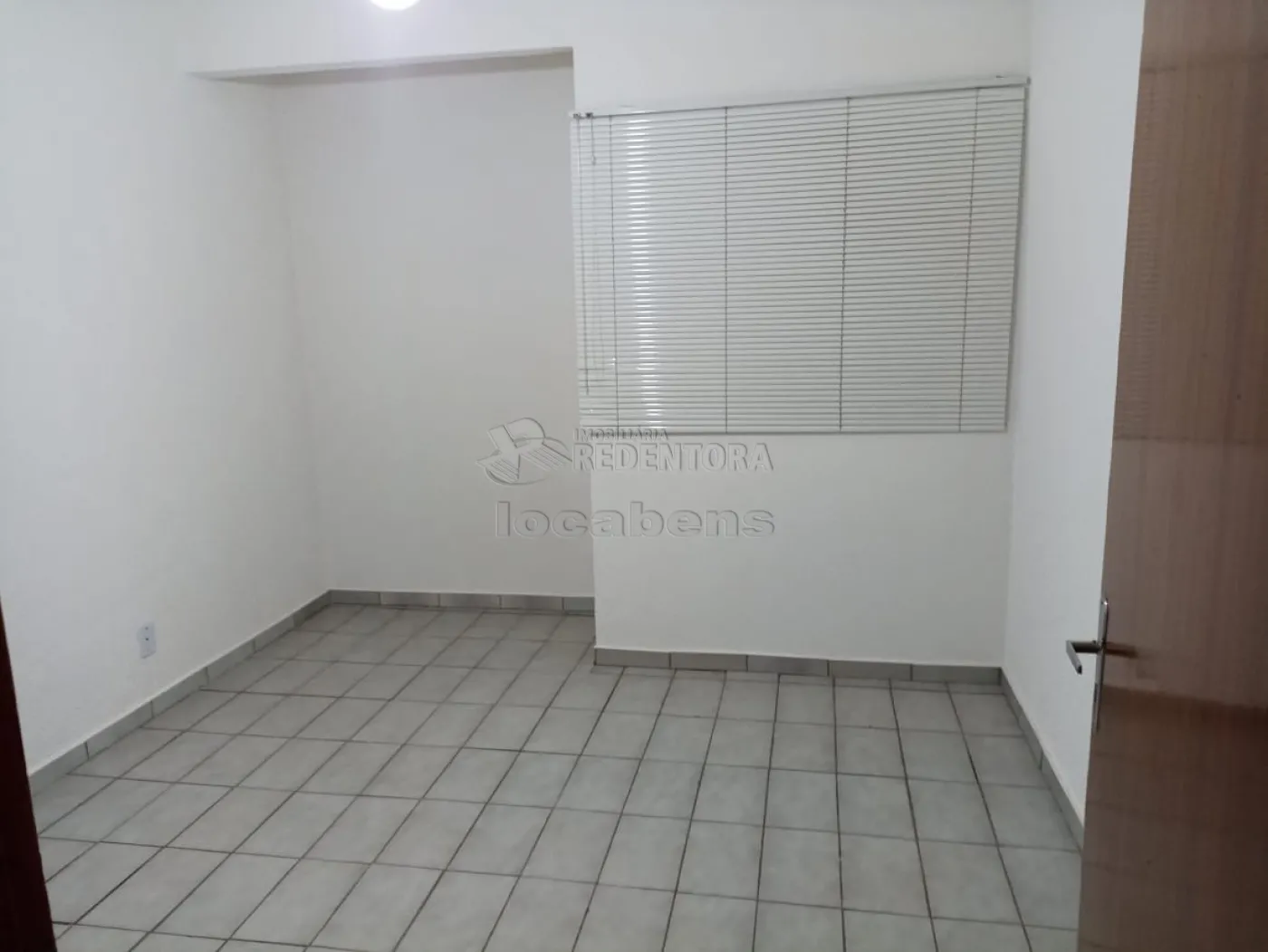 Alugar Apartamento / Padrão em São José do Rio Preto R$ 900,00 - Foto 18