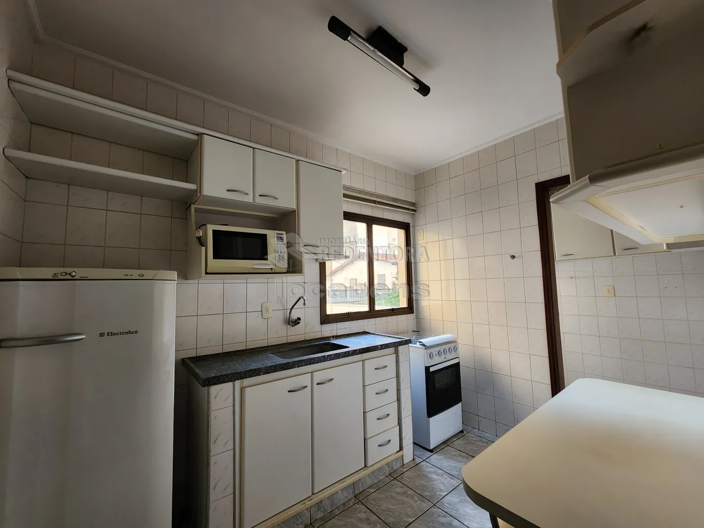 Apartamento para alugar com 1 quarto, 50m² - Foto 4