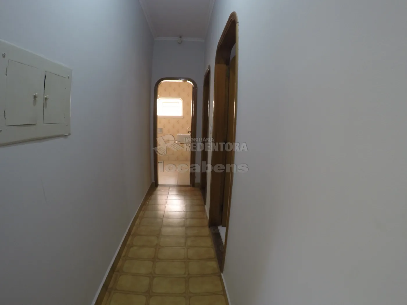 Casa à venda com 3 quartos, 268m² - Foto 16