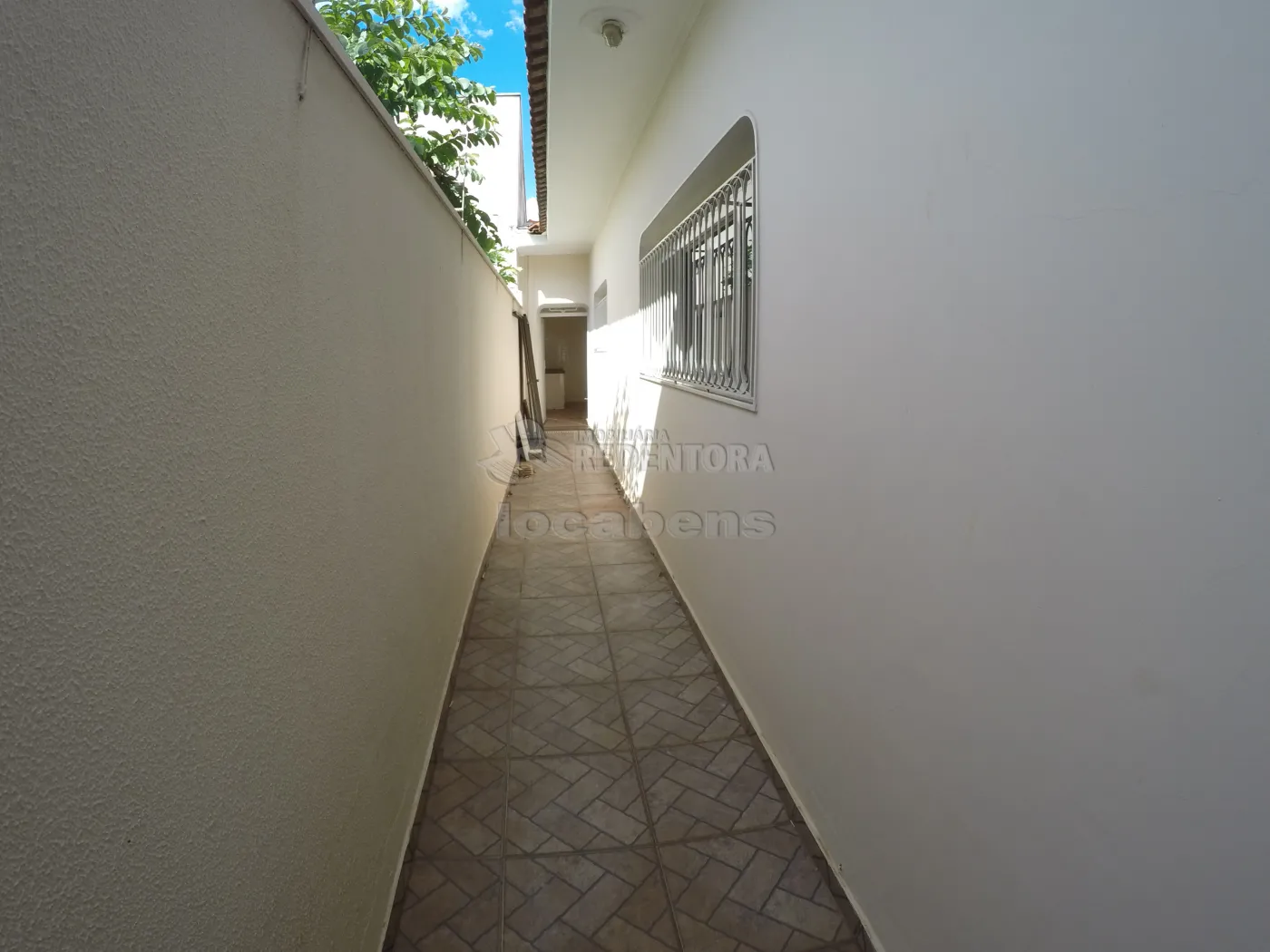 Casa à venda com 3 quartos, 268m² - Foto 27