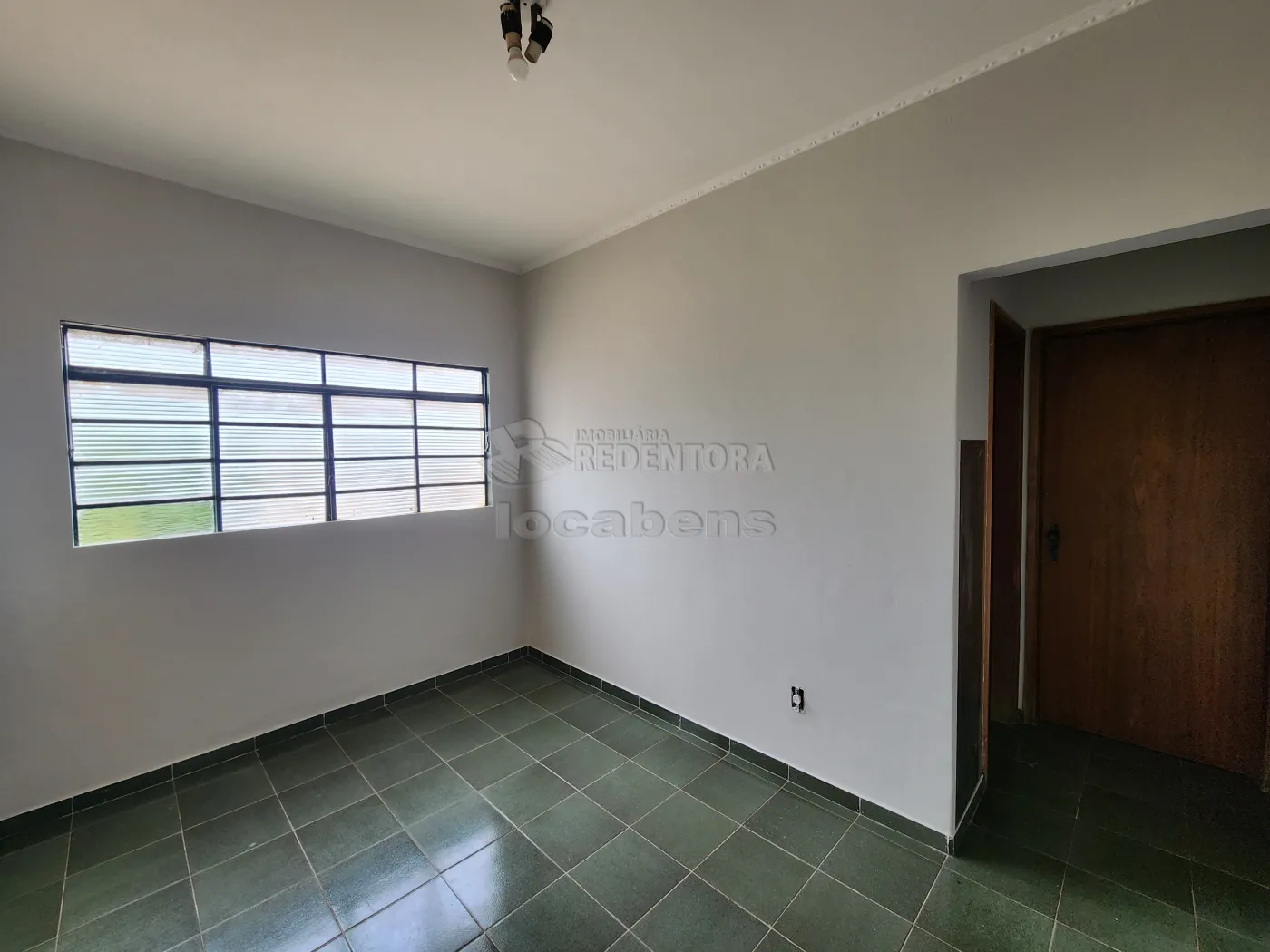 Alugar Apartamento / Padrão em São José do Rio Preto R$ 650,00 - Foto 3