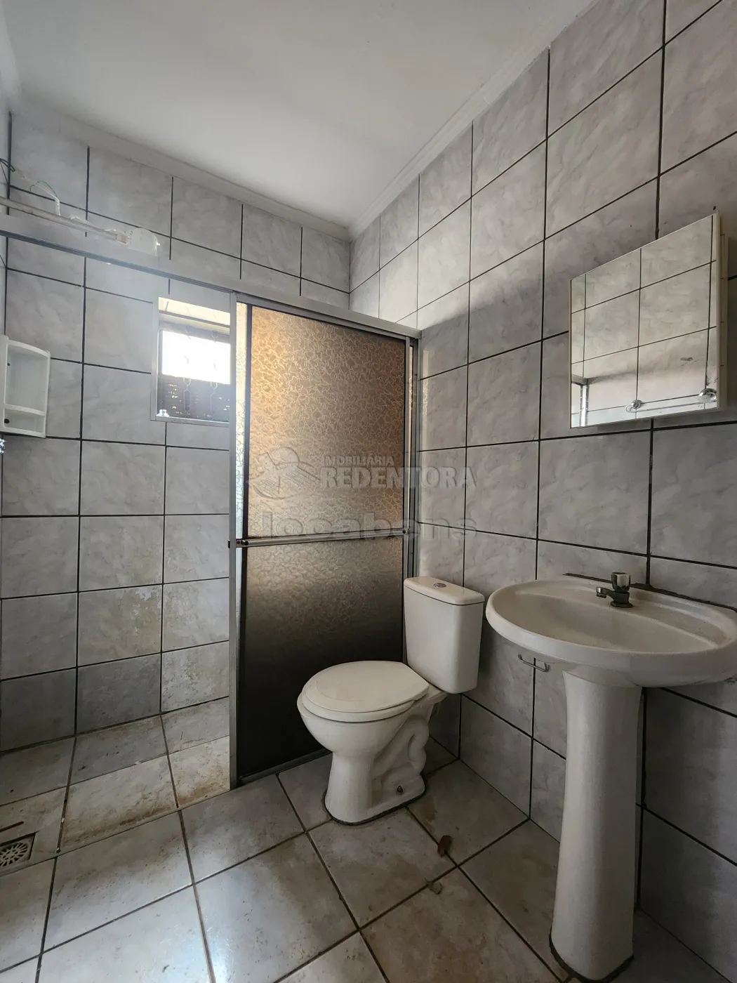 Alugar Casa / Padrão em São José do Rio Preto R$ 1.300,00 - Foto 7