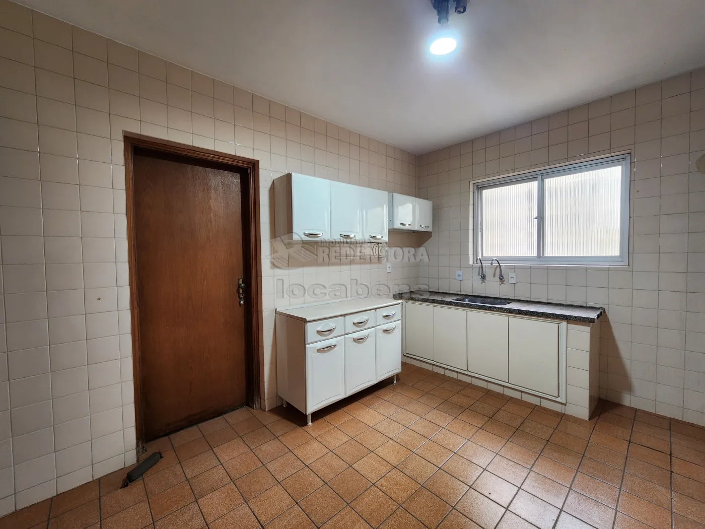 Alugar Apartamento / Padrão em São José do Rio Preto R$ 1.800,00 - Foto 4