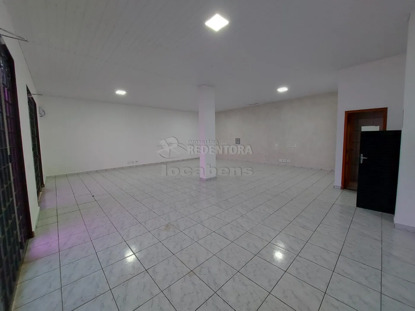 Alugar Comercial / Salão em São José do Rio Preto R$ 2.770,00 - Foto 1