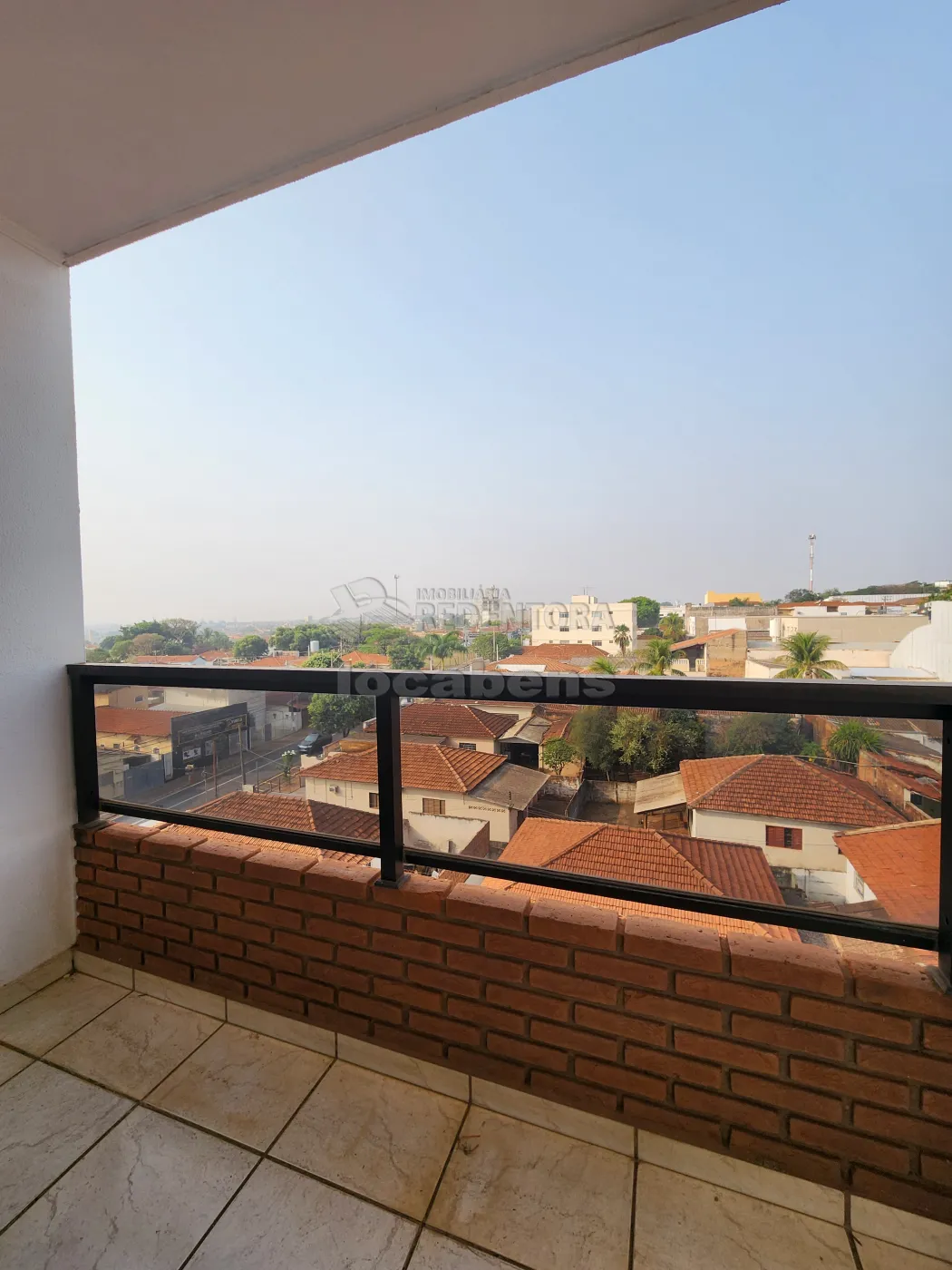 Alugar Apartamento / Padrão em São José do Rio Preto R$ 1.900,00 - Foto 2